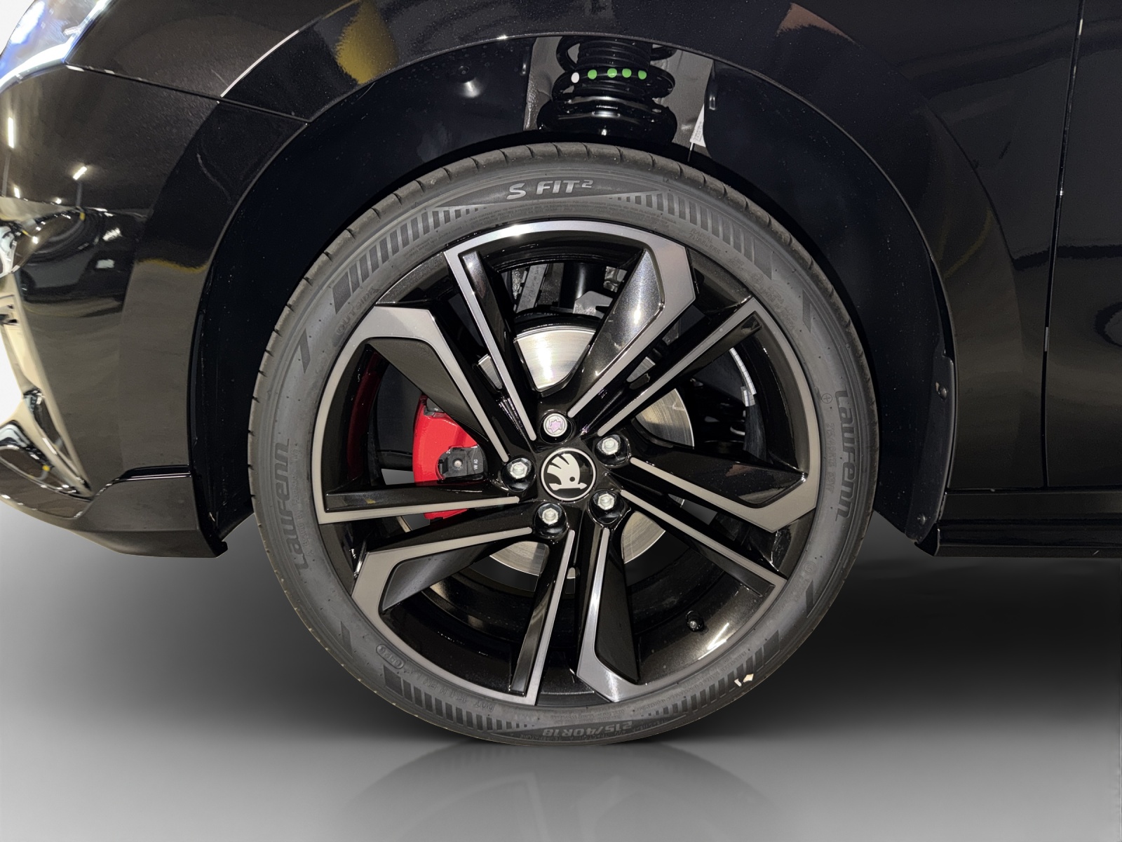 SKODA Fabia 130-image-14