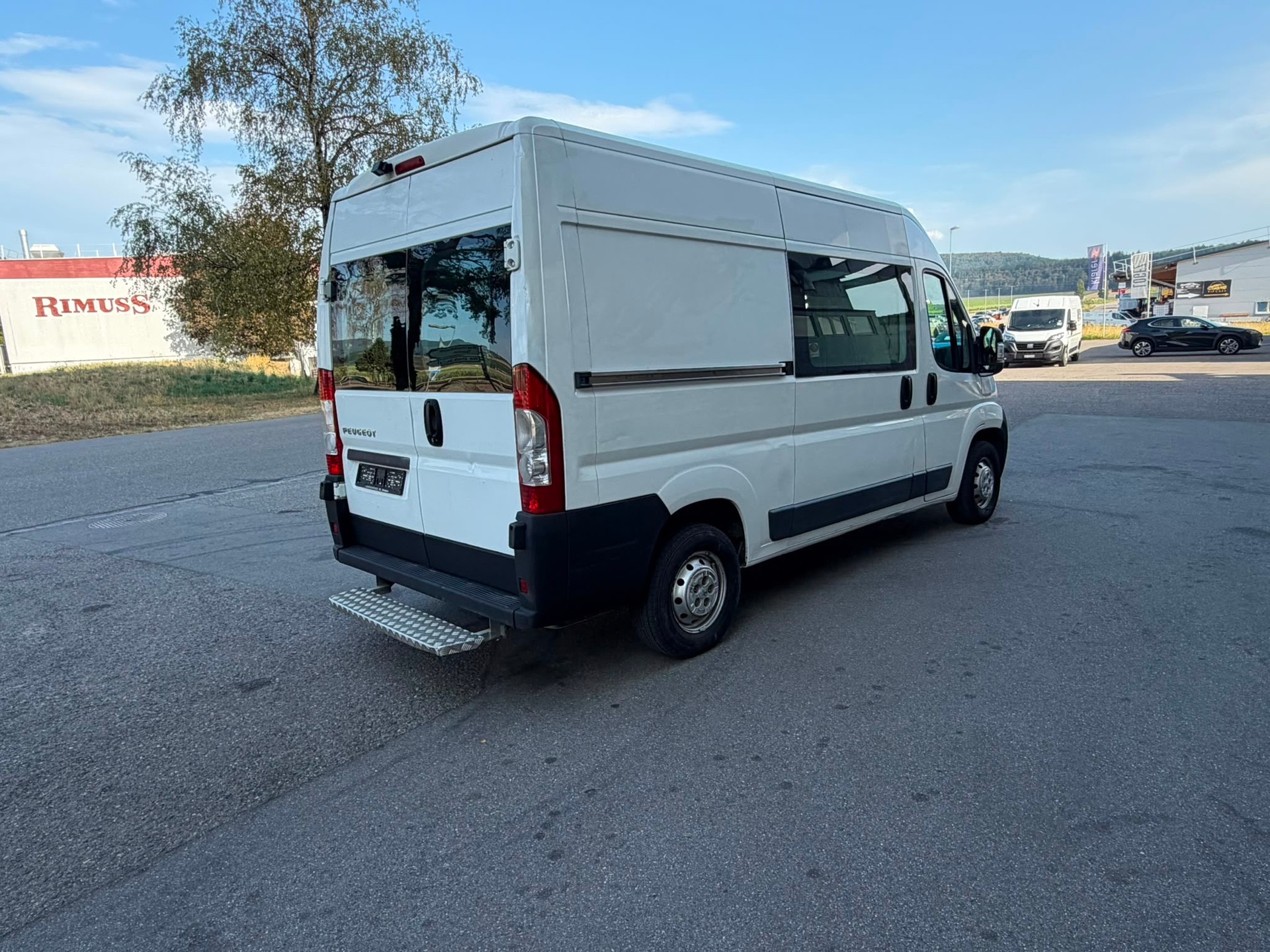 PEUGEOT Boxer 2.2 HDI 333 L2H2-image-2