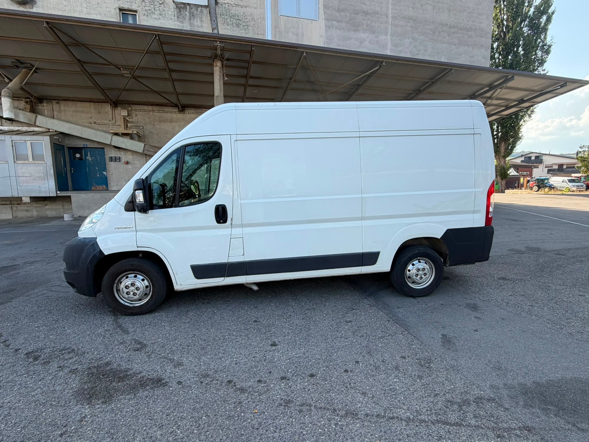 PEUGEOT Boxer 2.2 HDI 333 L2H2-image-7