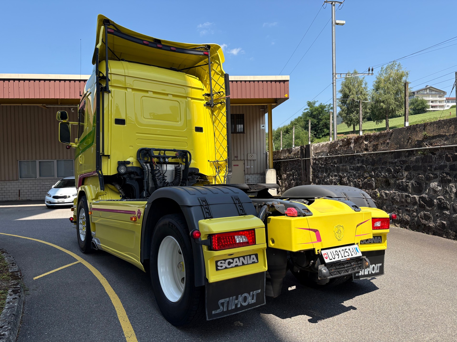 SCANIA R520 V8 4X2-image-6