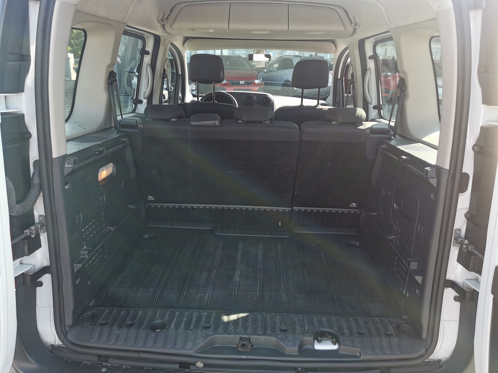 MERCEDES-BENZ Citan 109 CDI TOURER L E6-image-7