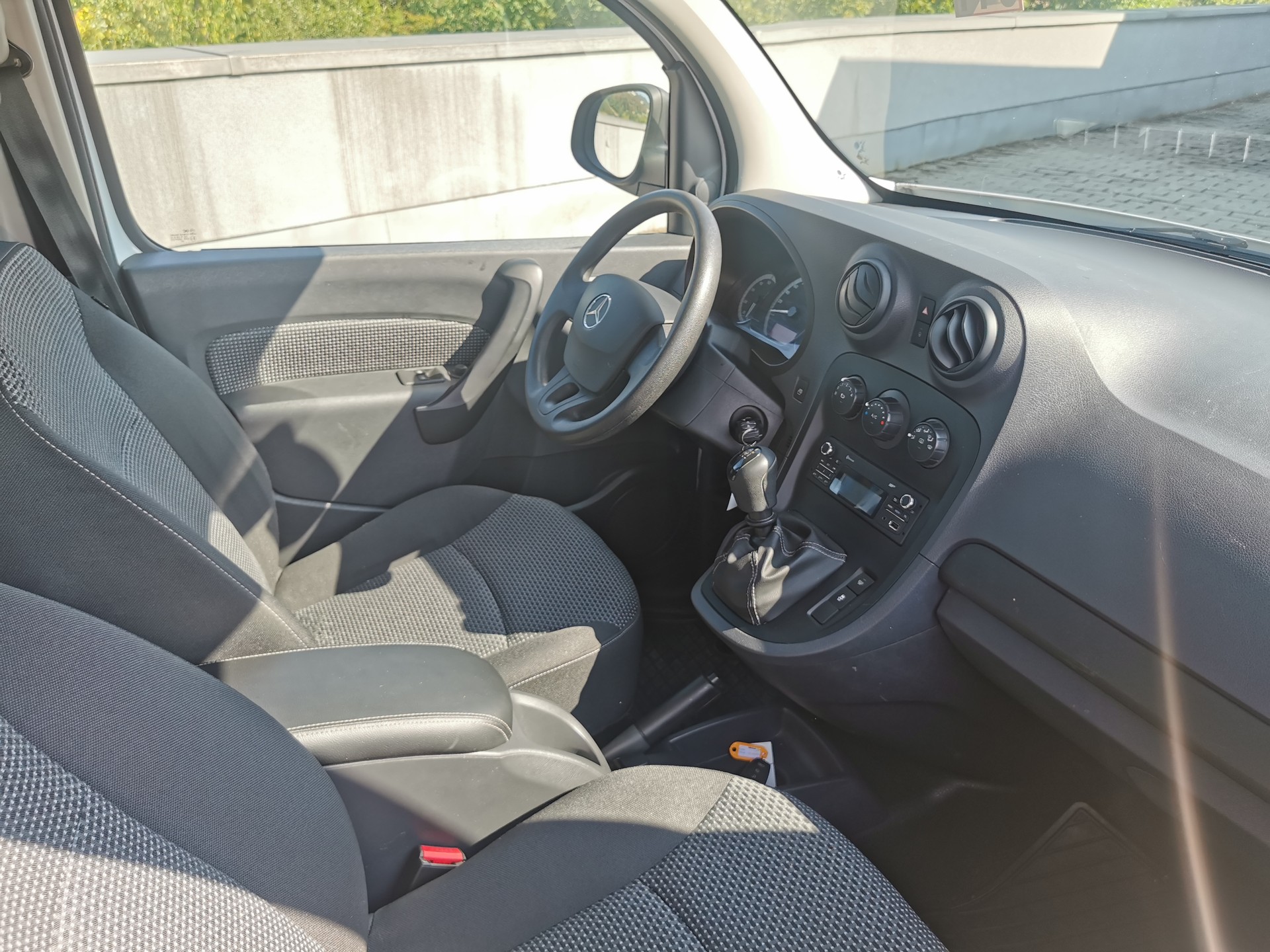 MERCEDES-BENZ Citan 109 CDI TOURER L E6-image-9