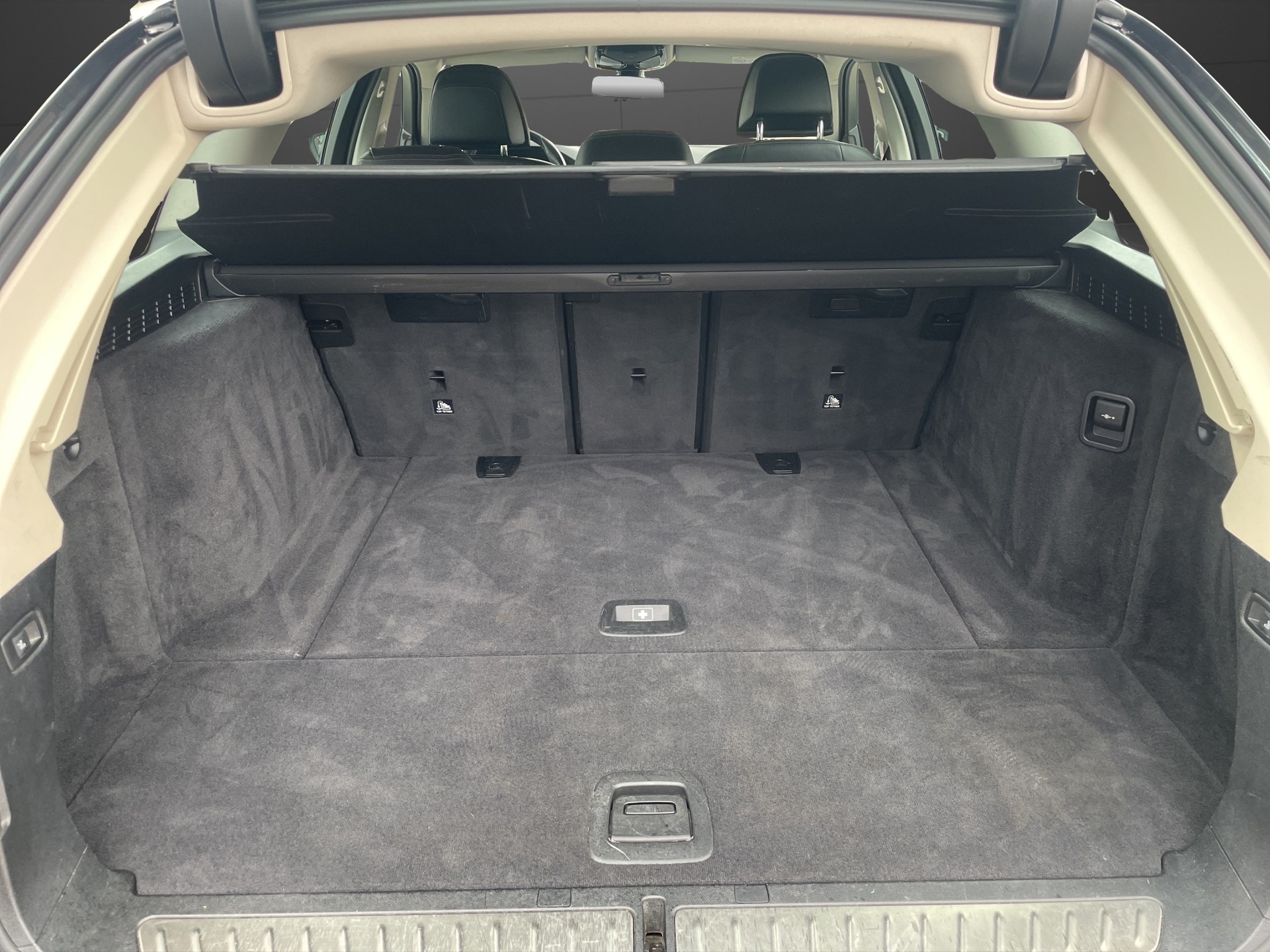 BMW 530d xDrive Touring Steptronic-image-6