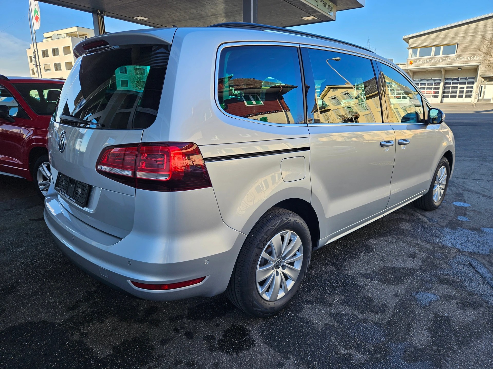 VW Sharan 1.4 TSI BlMT Comfortline DSG-image-1