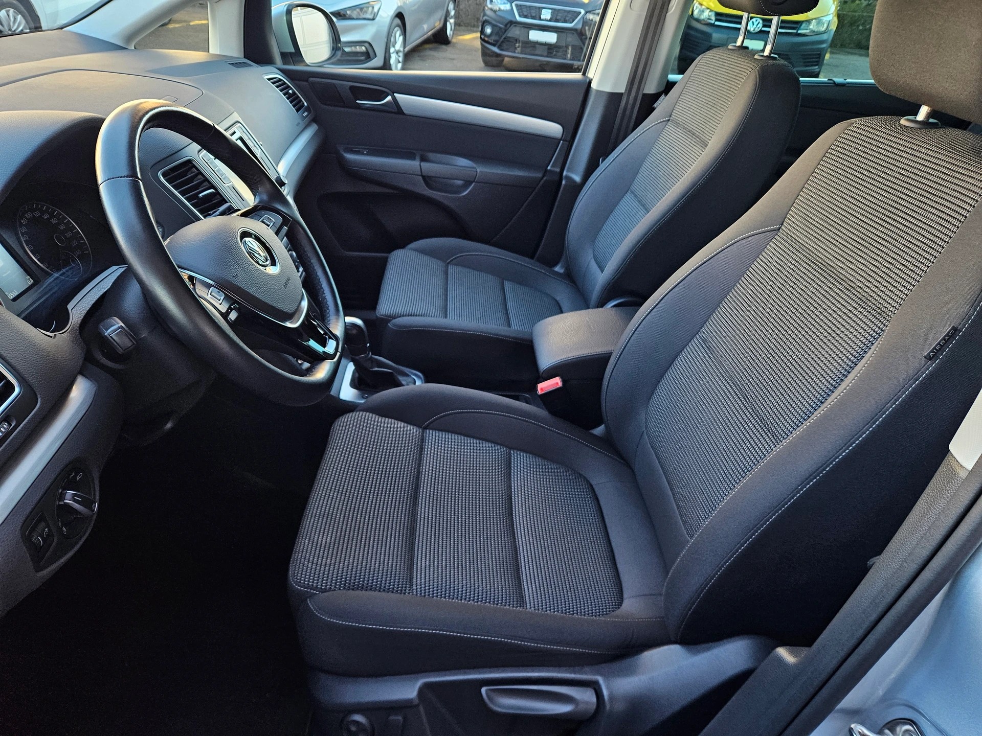 VW Sharan 1.4 TSI BlMT Comfortline DSG-image-5