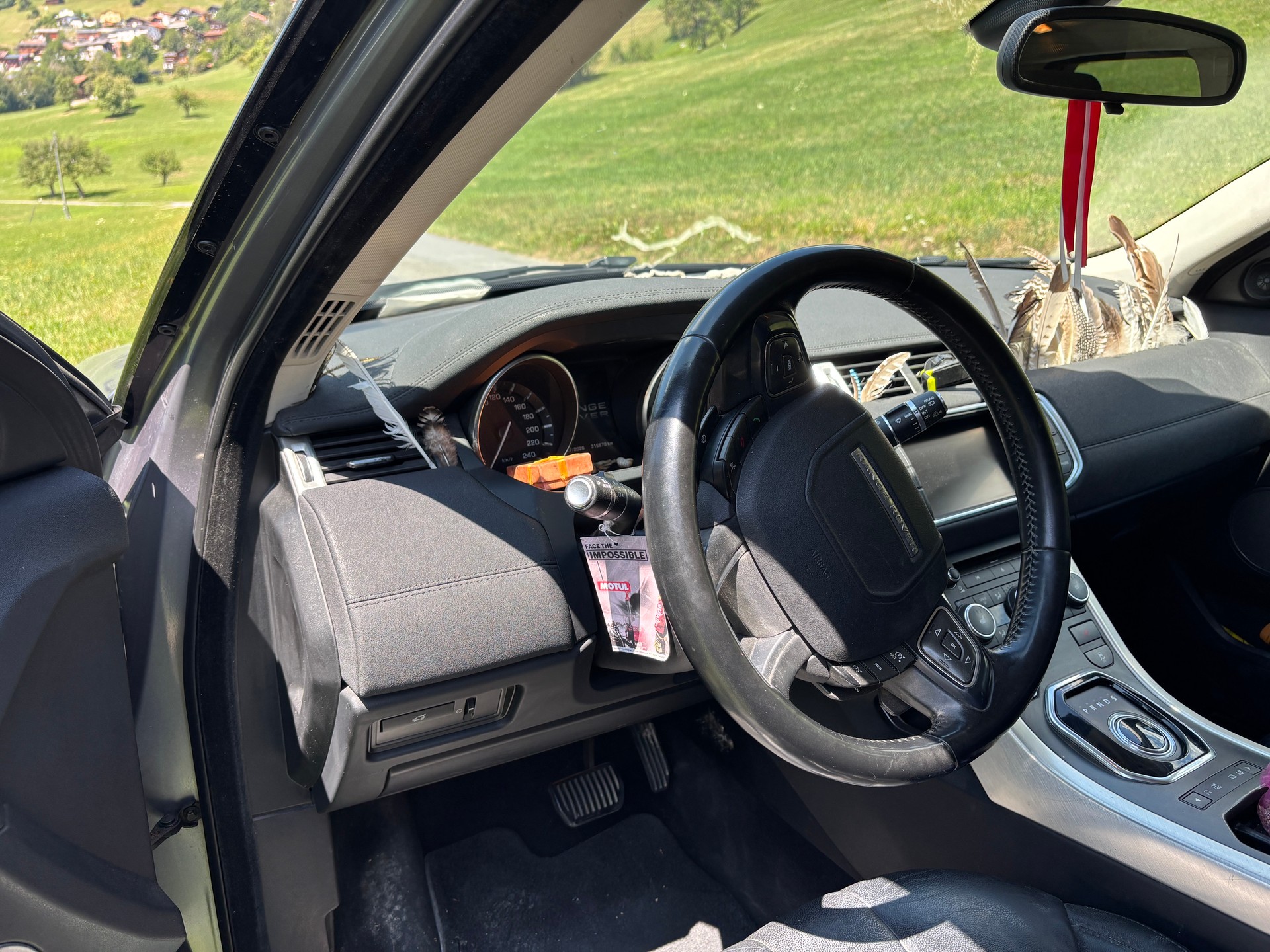 LAND ROVER 2.2 SD4 Pure-image-4