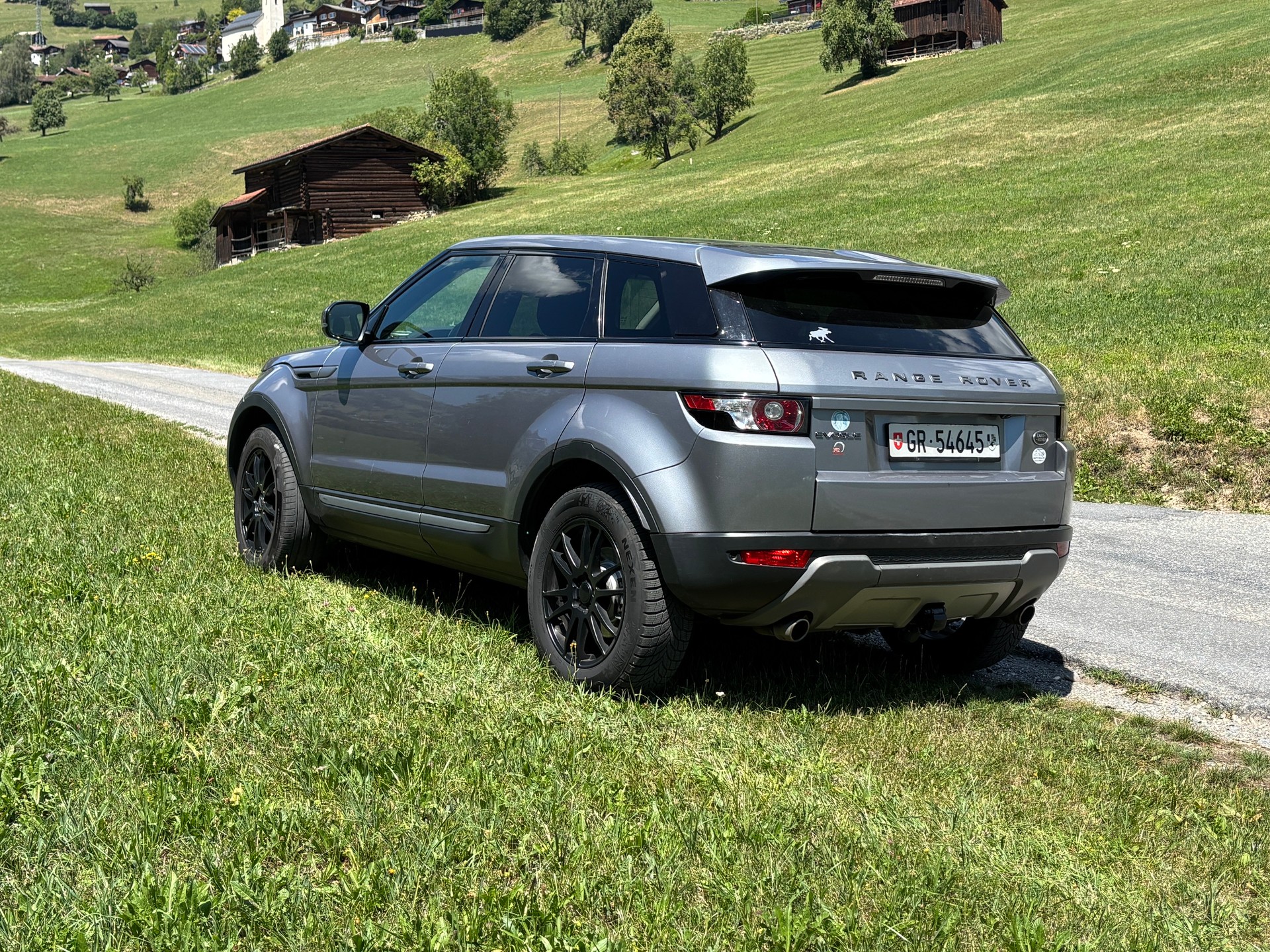 LAND ROVER 2.2 SD4 Pure-image-1