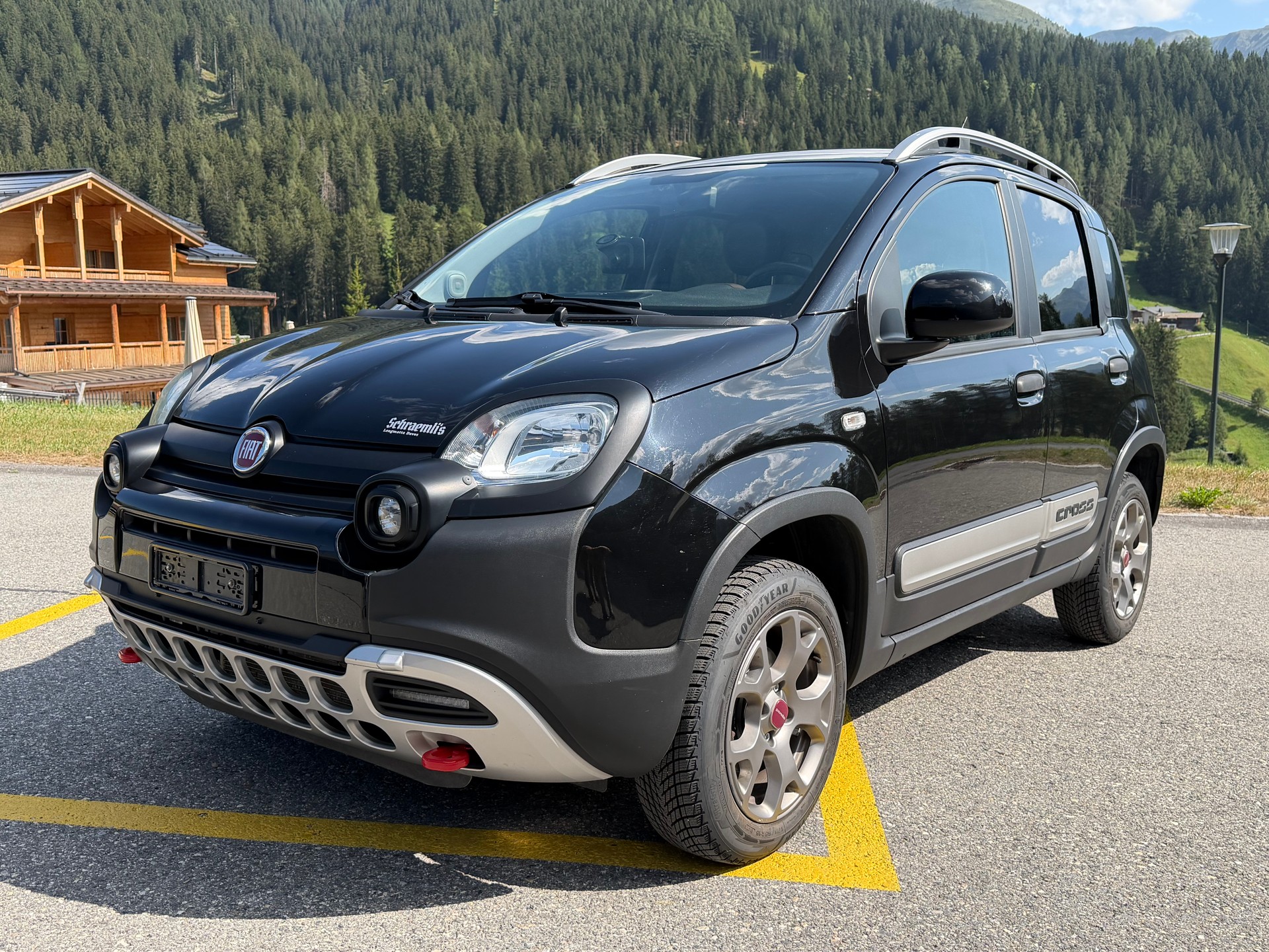 FIAT 0.9 T TwinAir Cross 4x4 S/S-image-1