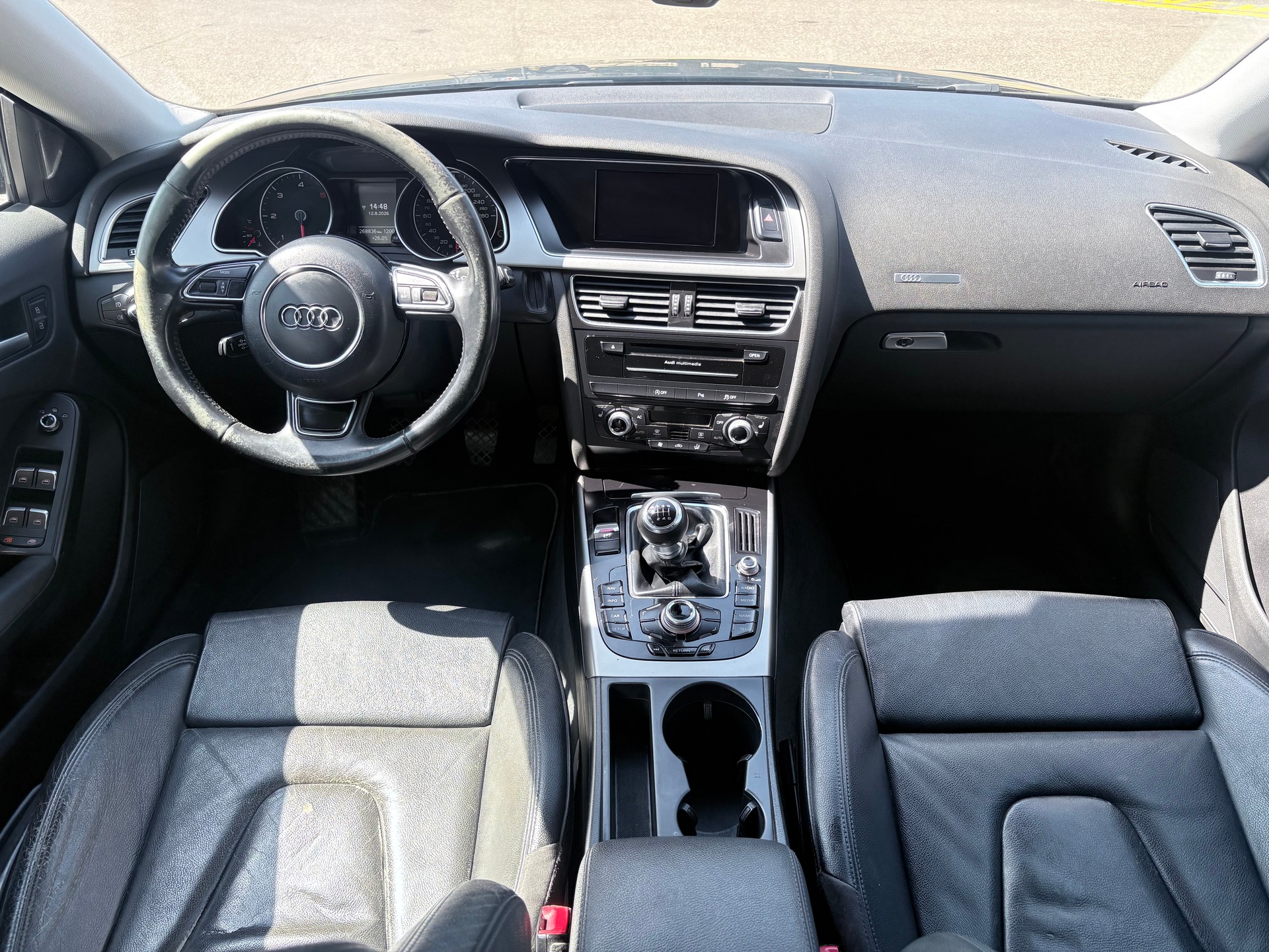 AUDI A5 Sportback 2.0 TDI-image-8