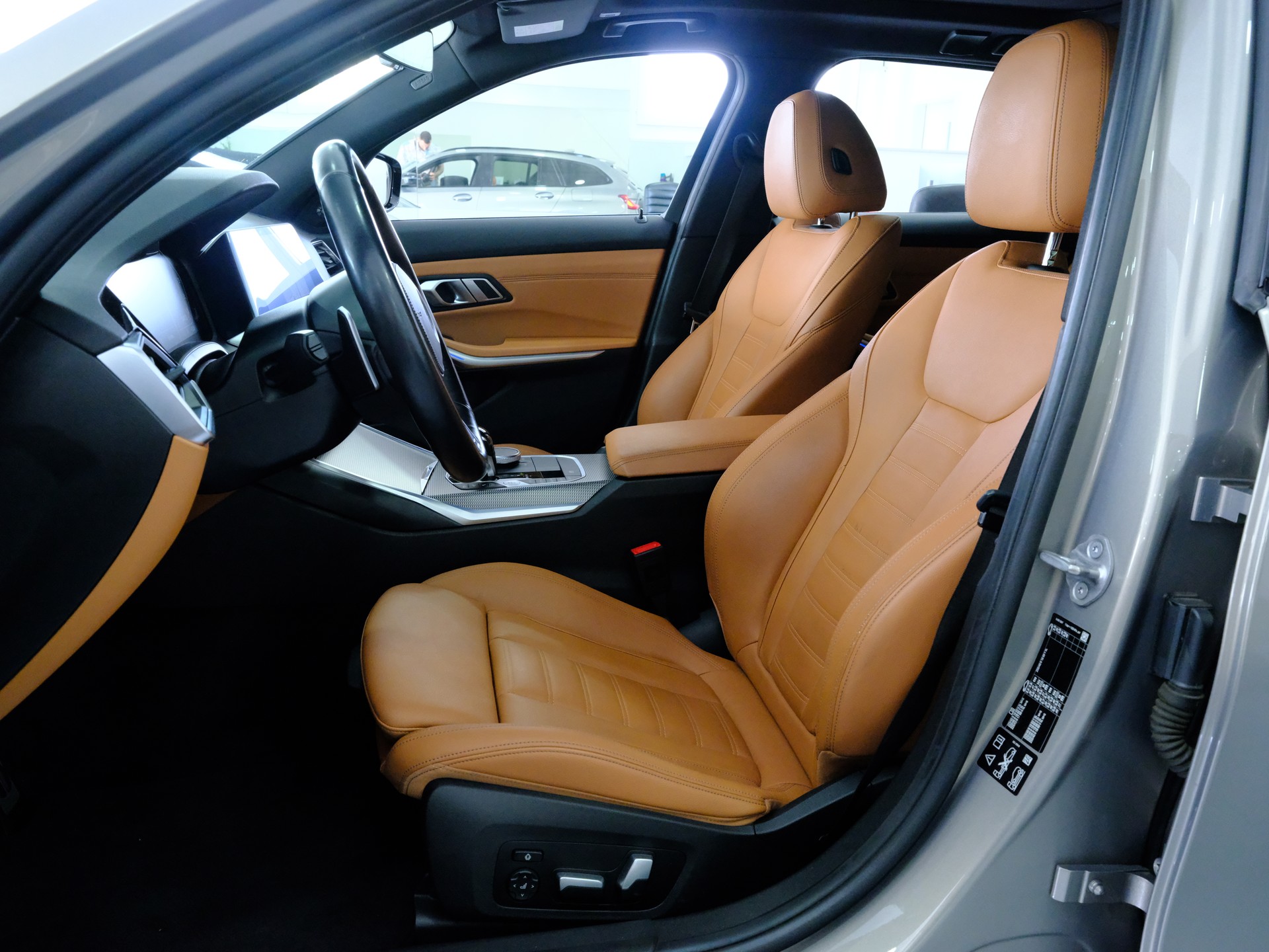 BMW M340i xDriveTouring Steptronic M Sport-image-10