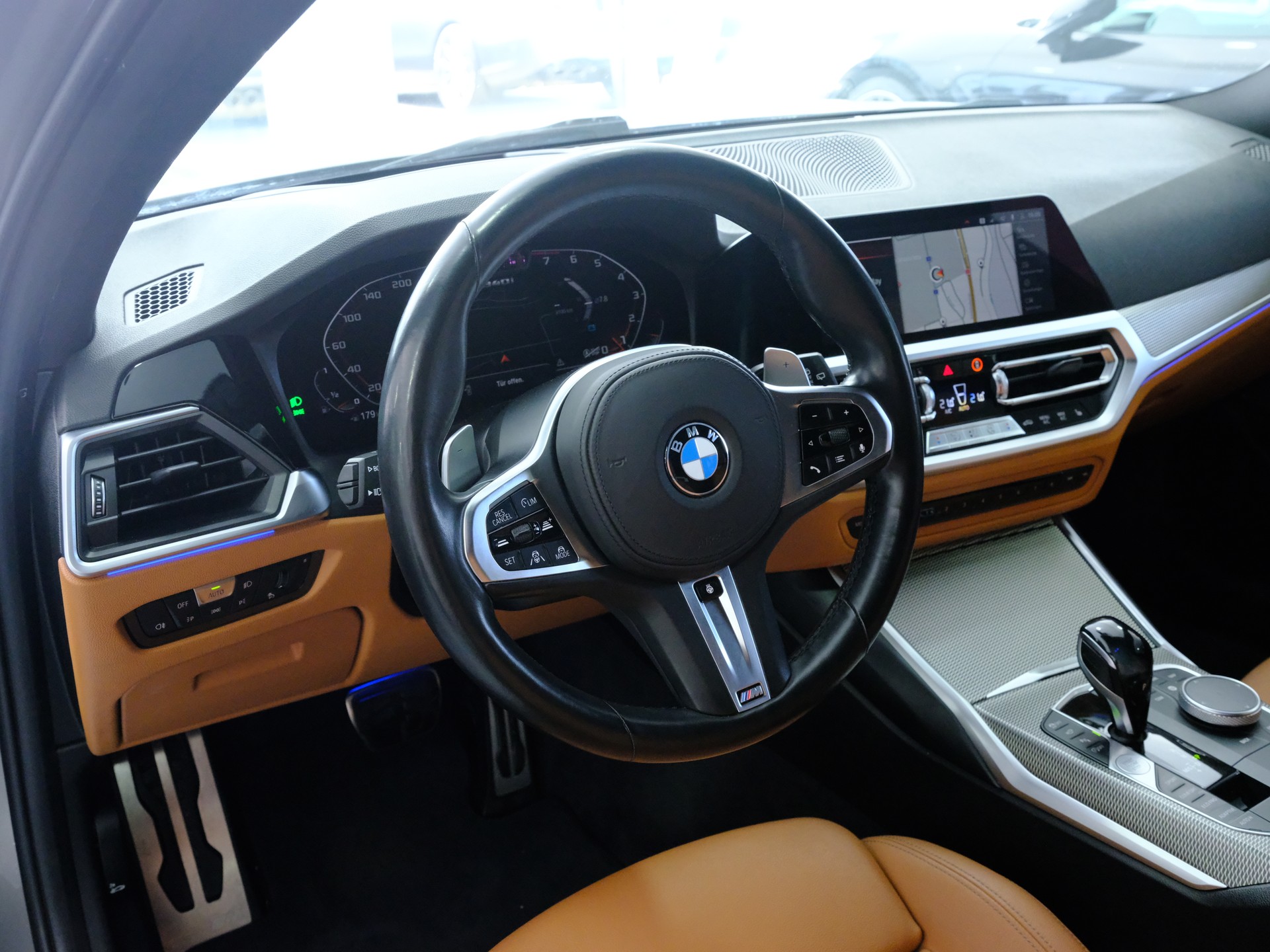 BMW M340i xDriveTouring Steptronic M Sport-image-8