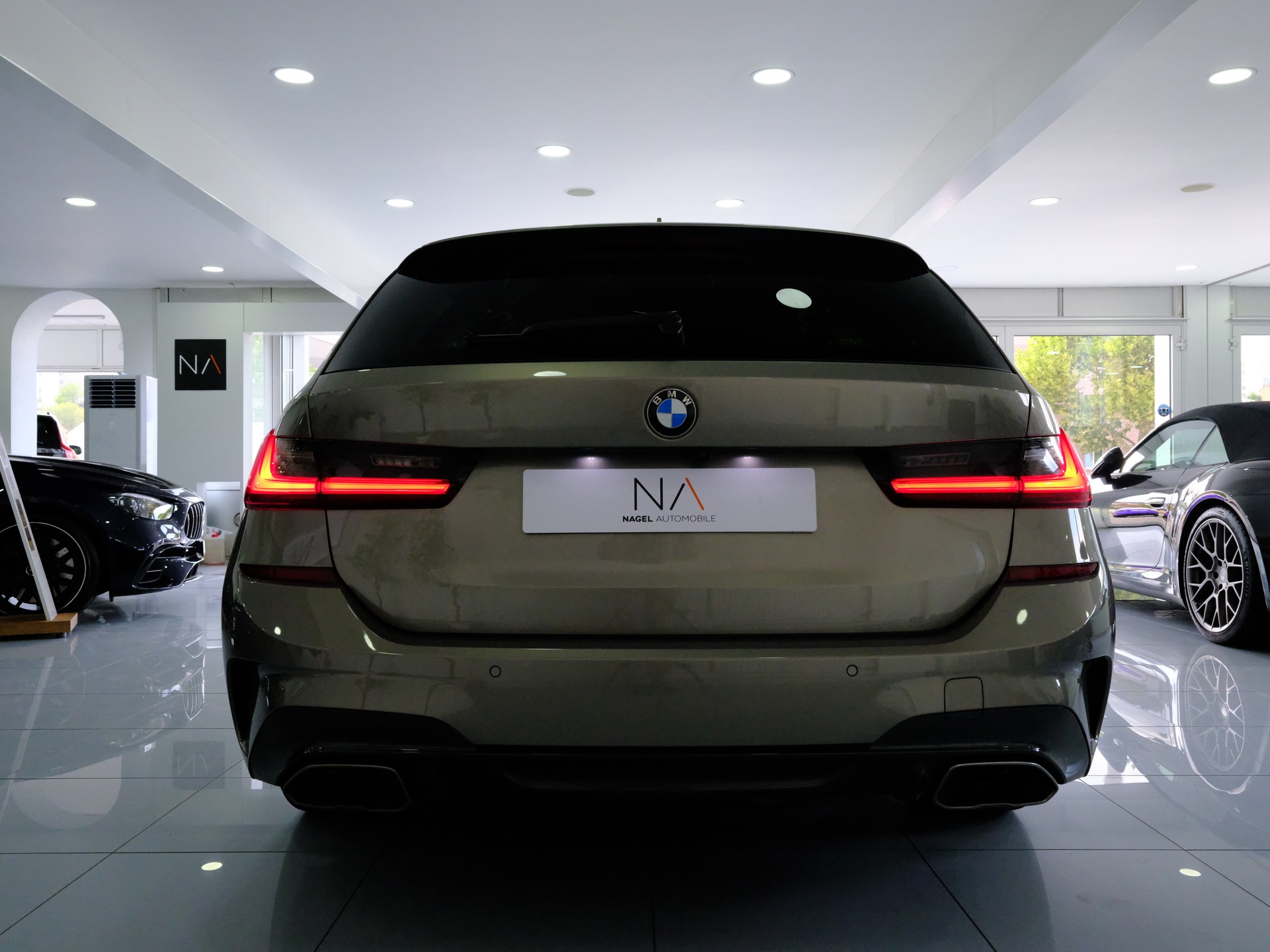 BMW M340i xDriveTouring Steptronic M Sport-image-5