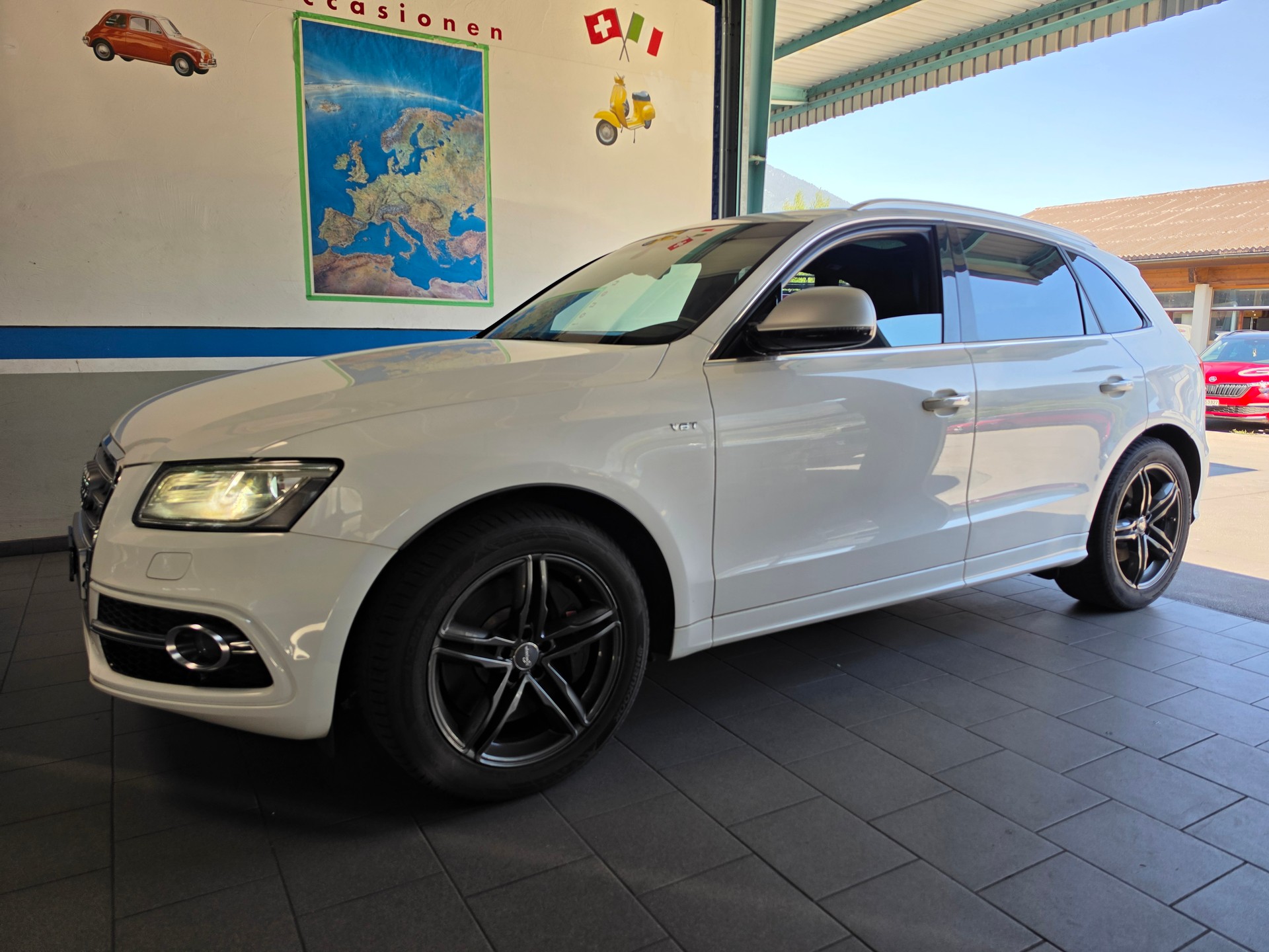 AUDI SQ5 3.0 TDI quattro tiptronic-image-0