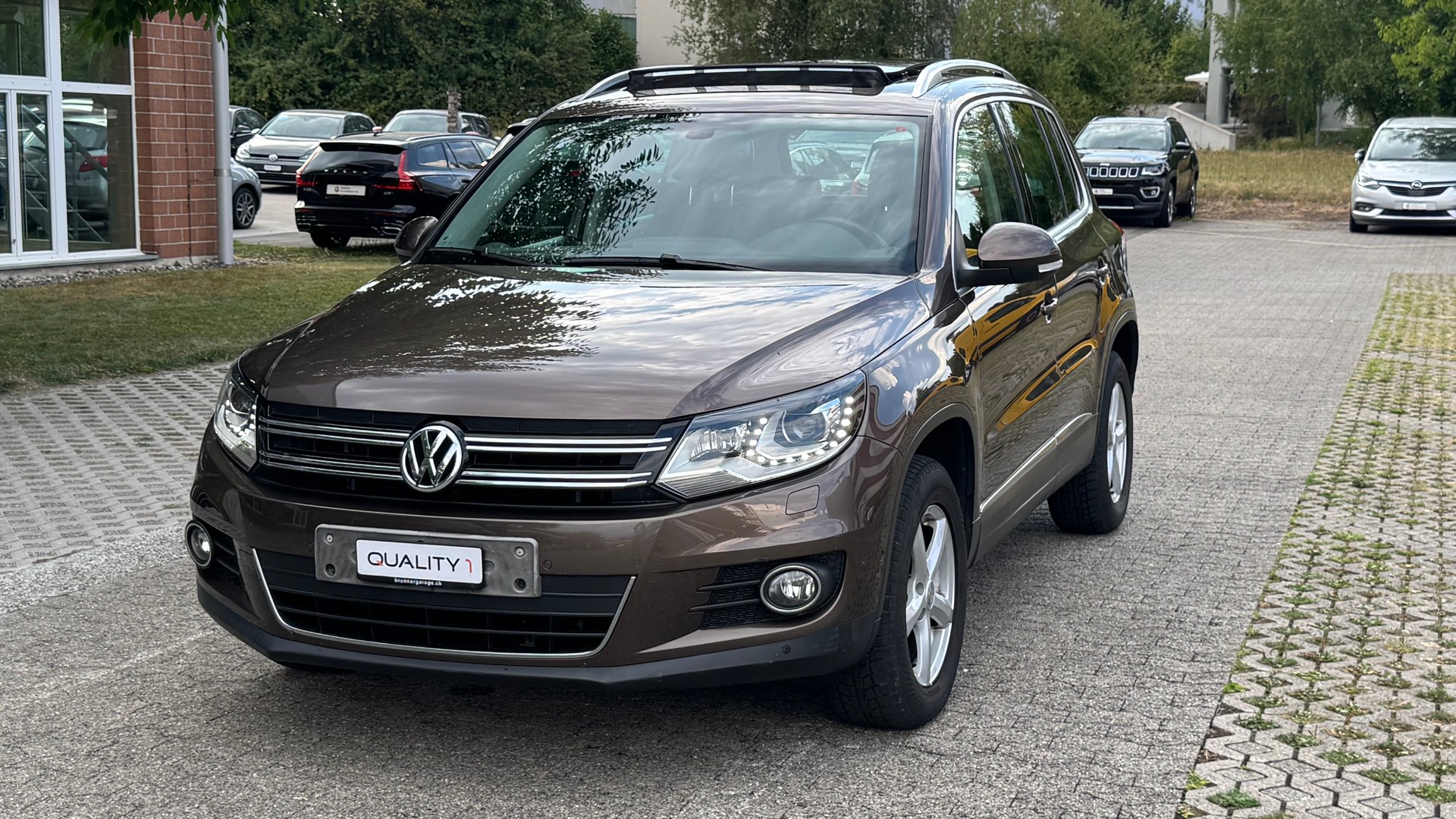VW Tiguan 2.0 TSI Sport&Style 4Motion DSG-image-1