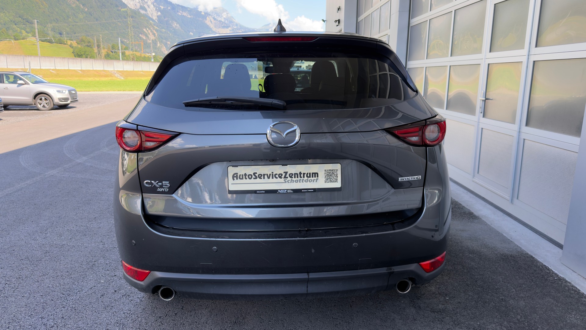 MAZDA CX-5 2.0 Revolution AWD-image-2