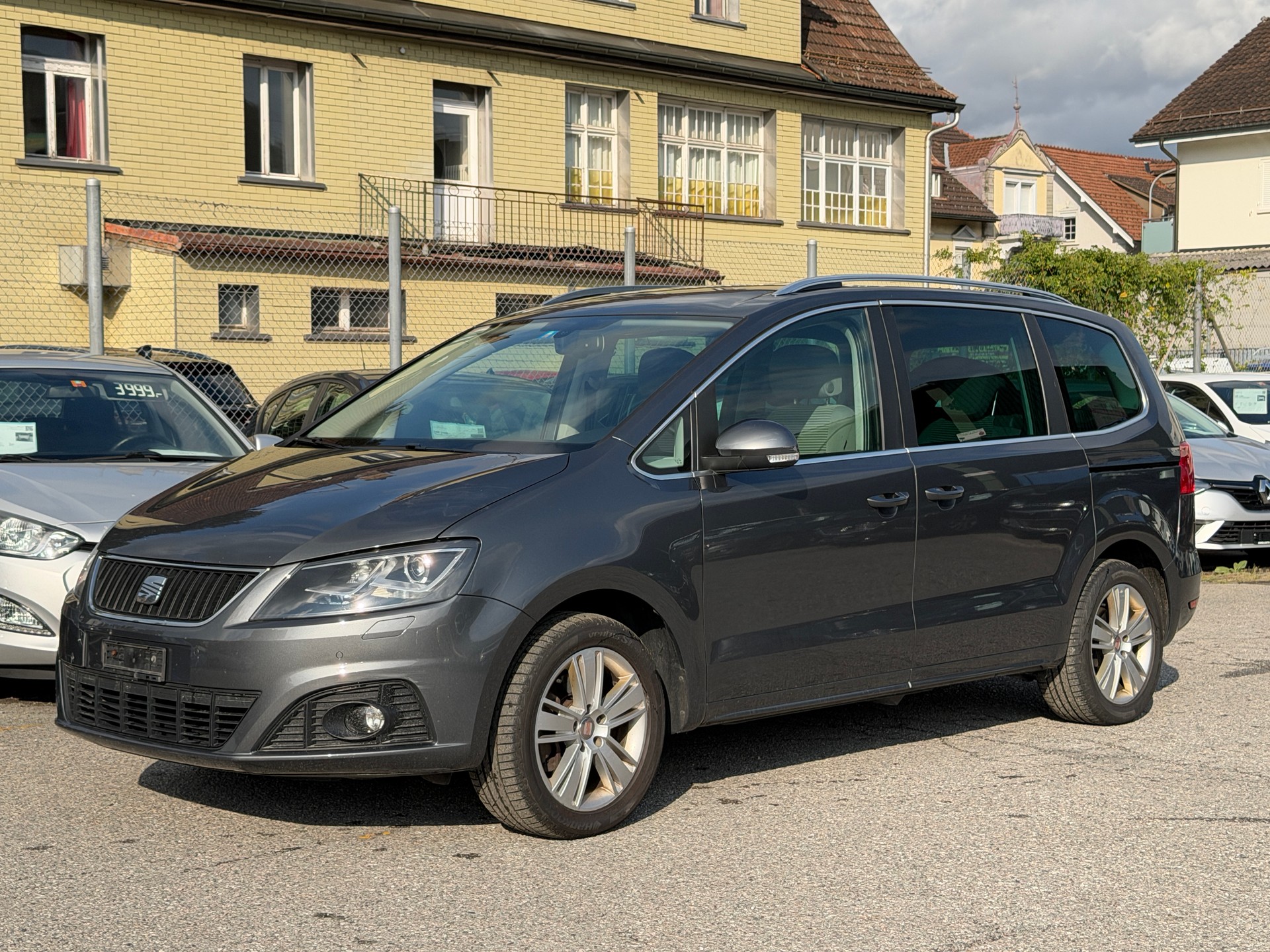 SEAT Alhambra 2.0 TDI Style Eco DSG-image-2