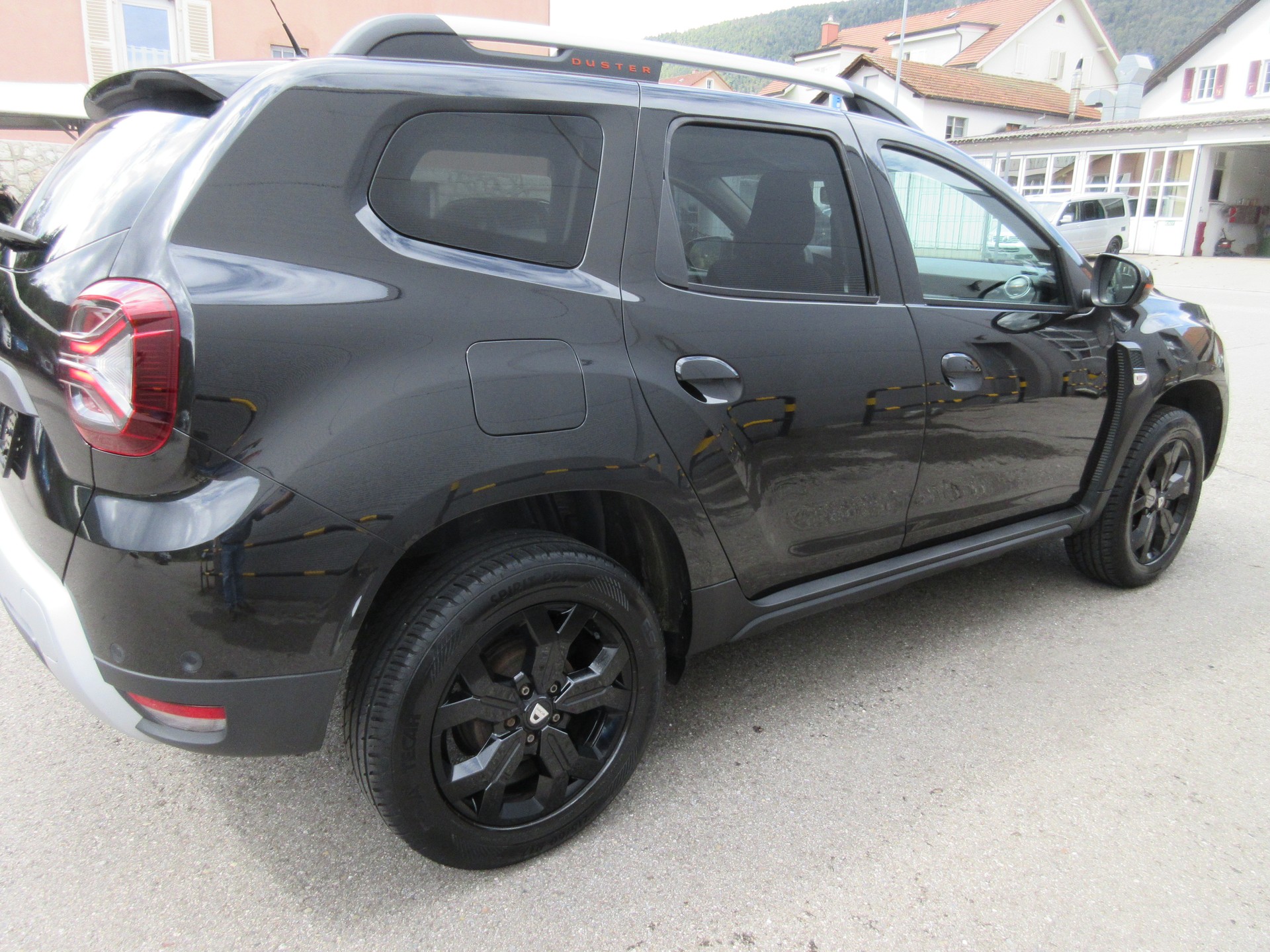 DACIA Duster TCe 150 Prestige EDC 4x2-image-6