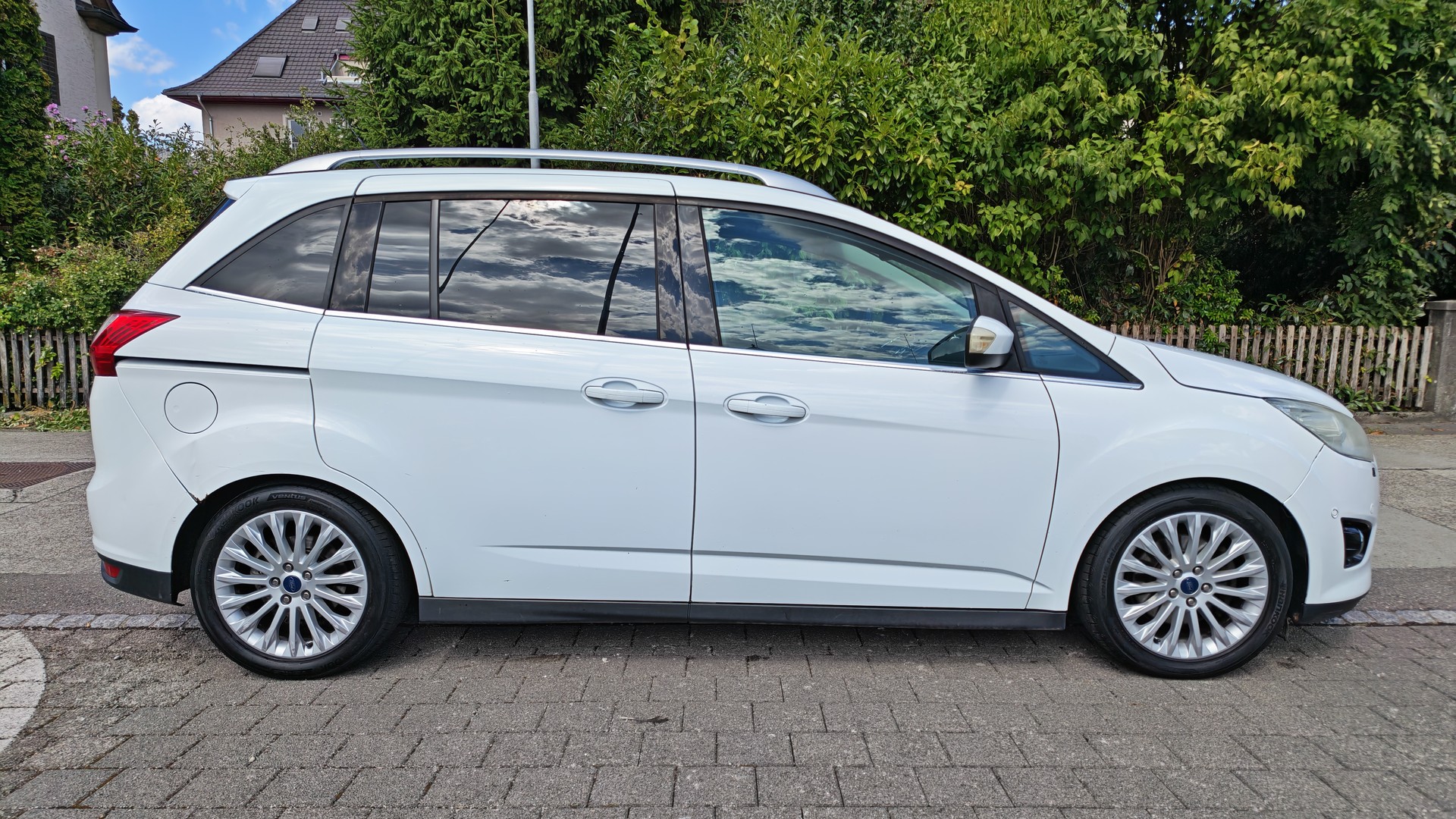 FORD Grand C-Max 1.6 SCTi Carving-image-1