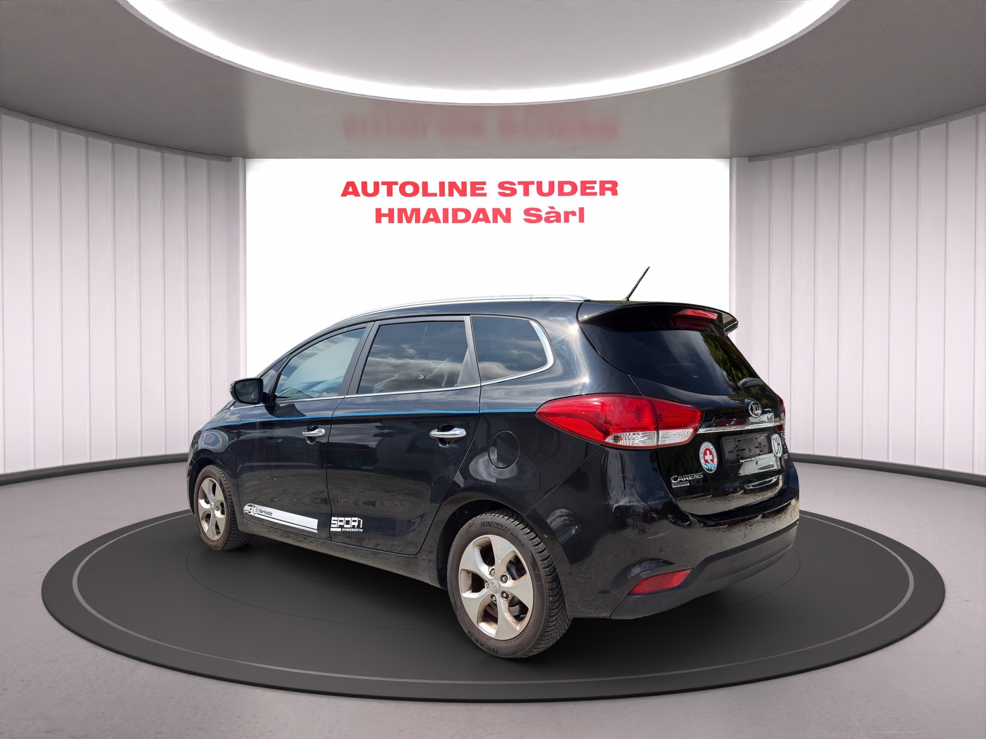 KIA Carens 1.6 GDI Trend-image-1