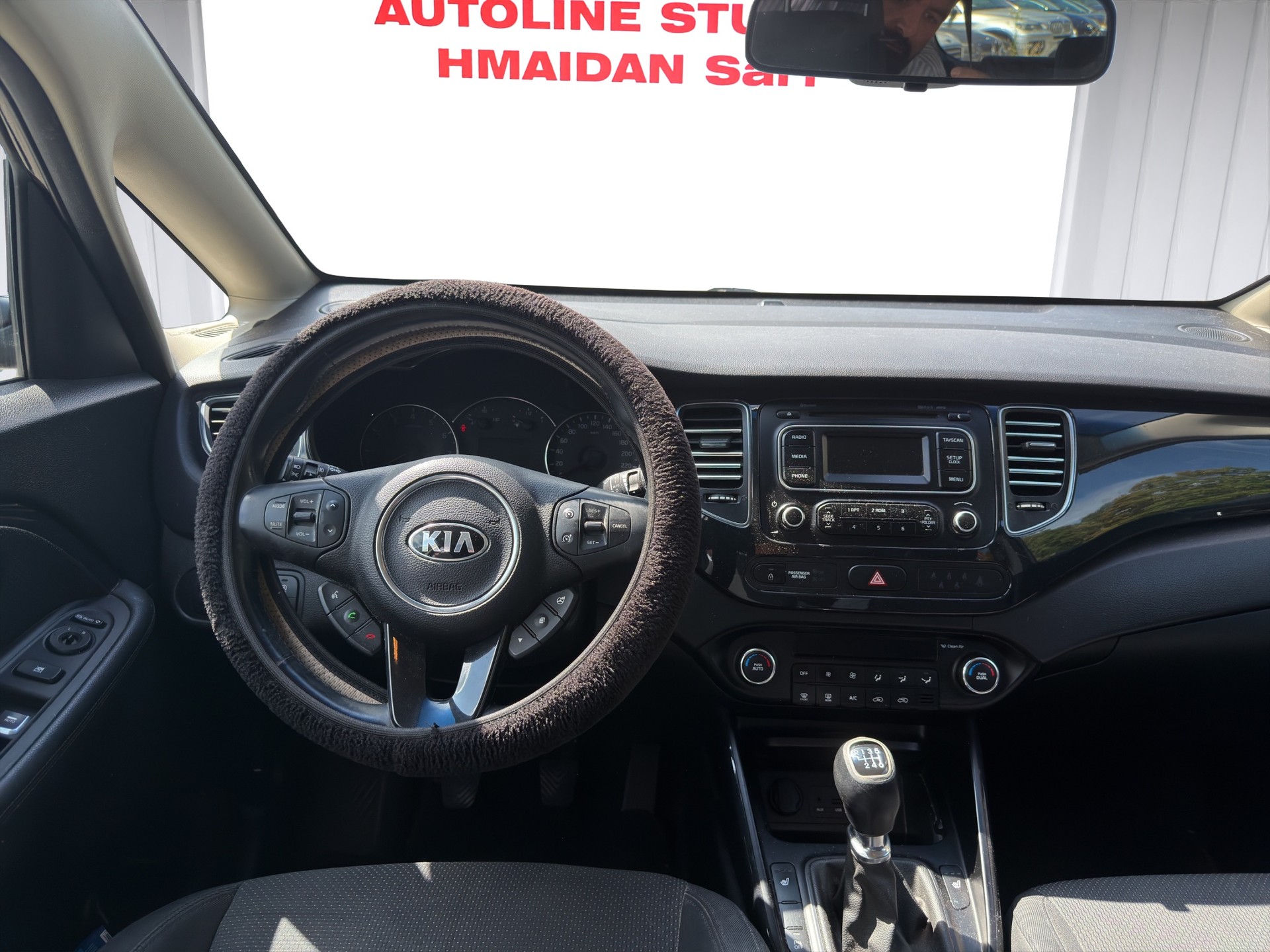 KIA Carens 1.6 GDI Trend-image-9