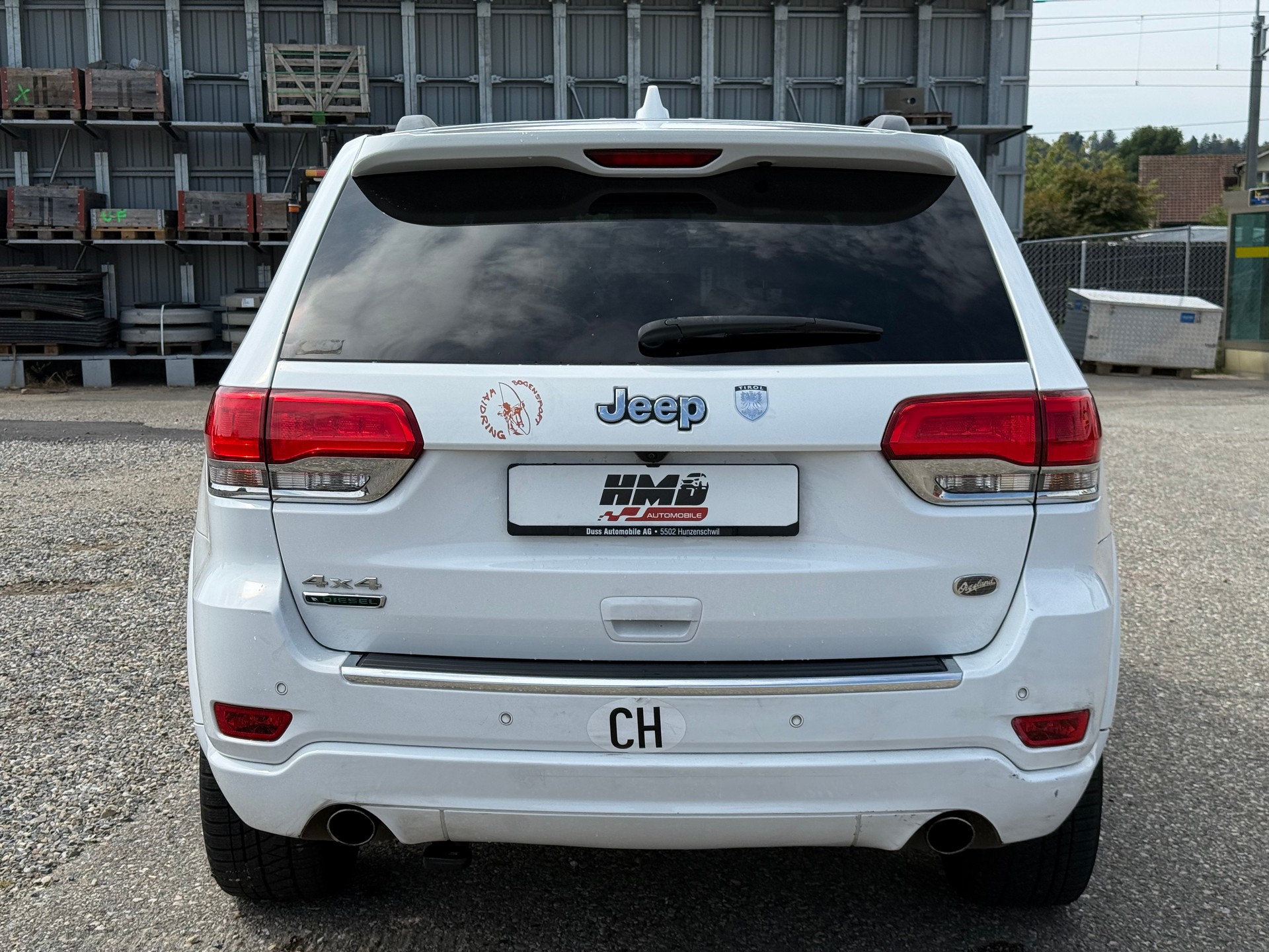 JEEP Grand Cherokee 3.0 CRD Overland Automatic-image-4