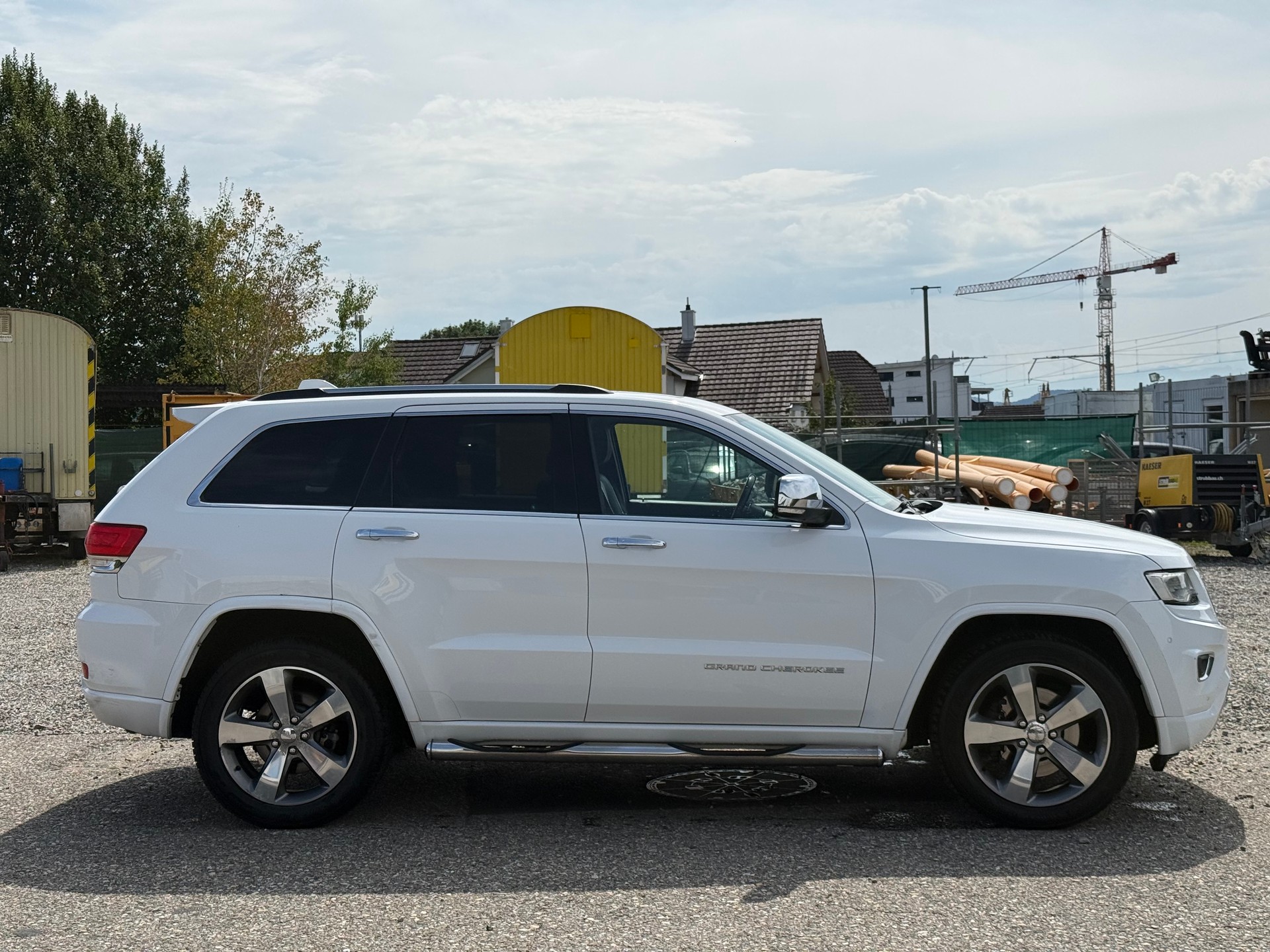 JEEP Grand Cherokee 3.0 CRD Overland Automatic-image-6