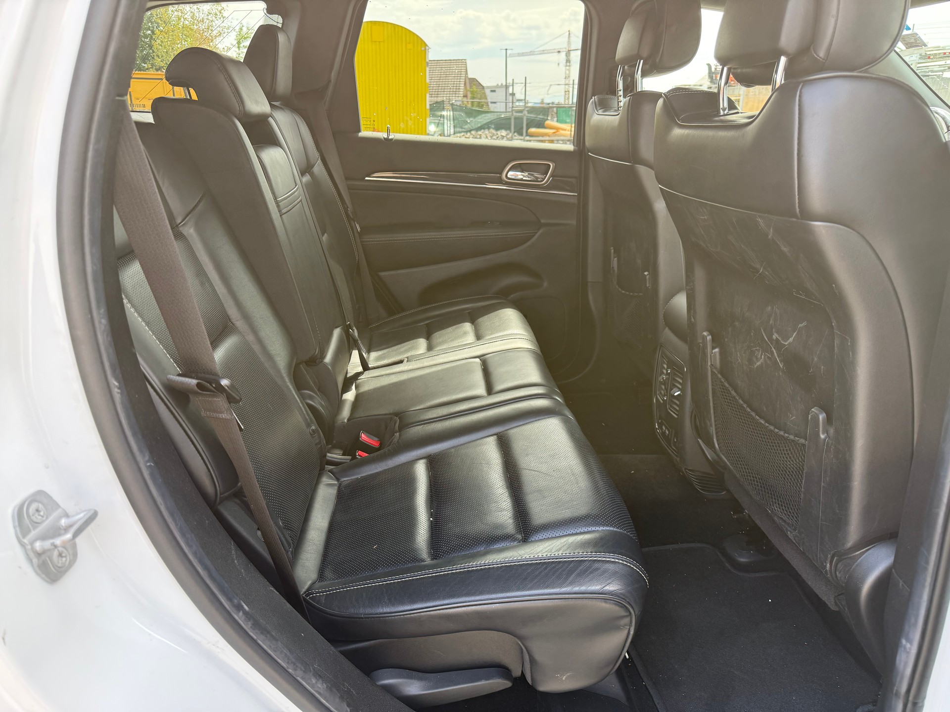 JEEP Grand Cherokee 3.0 CRD Overland Automatic-image-11