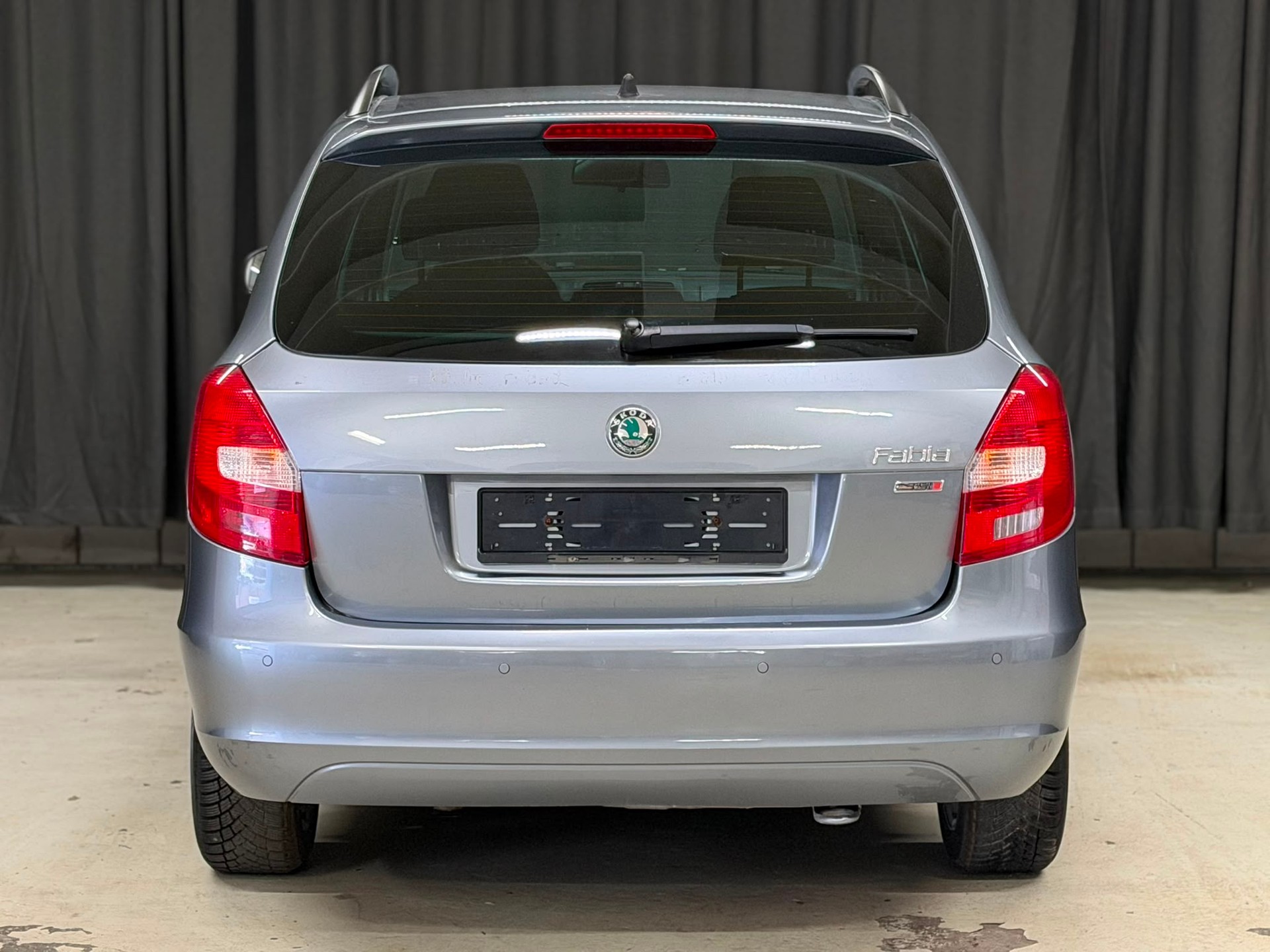 SKODA Fabia 1.2 TSI Ambiente-image-5