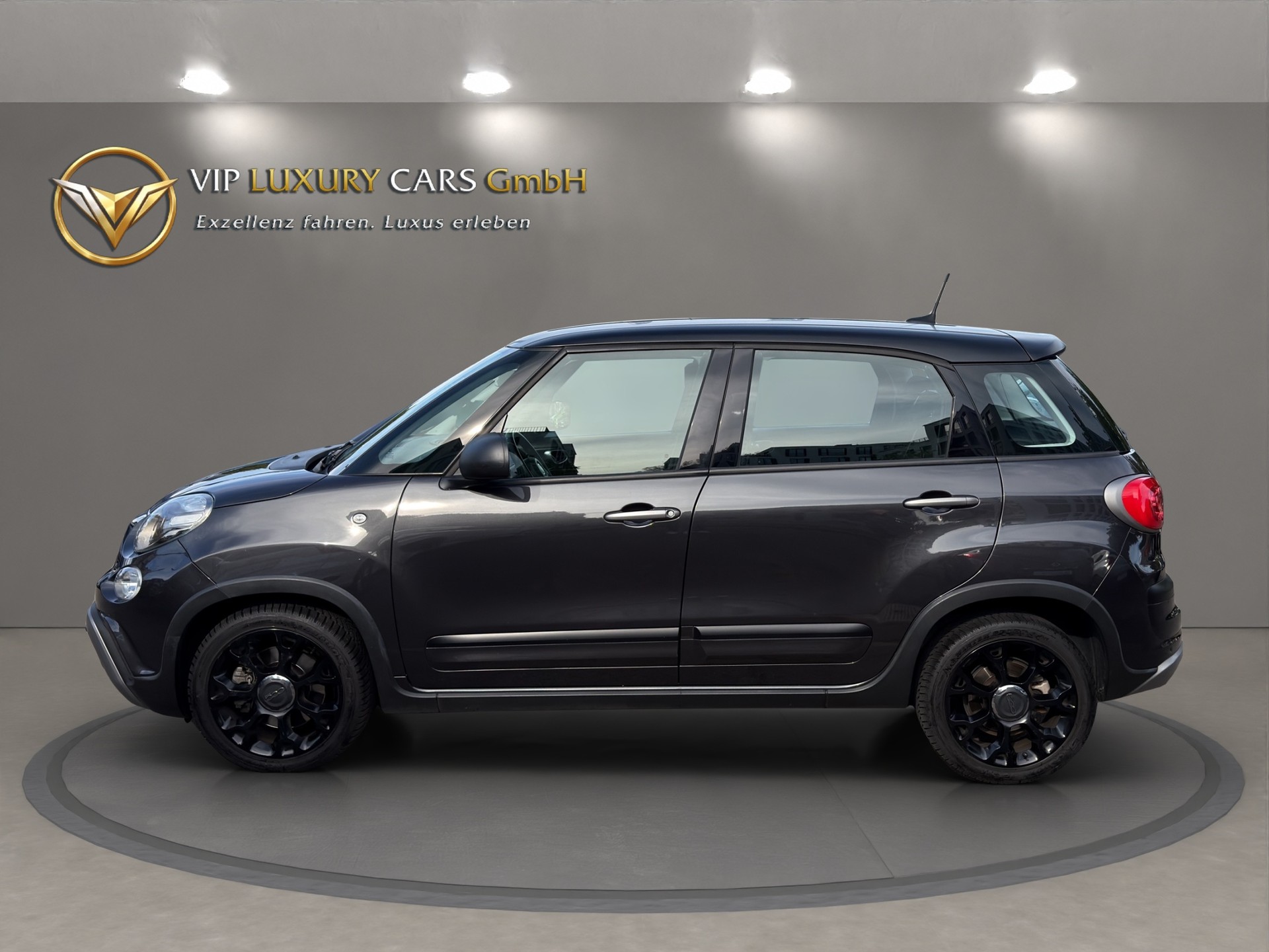 FIAT 500L Wagon 1.6JTD Lounge-image-8