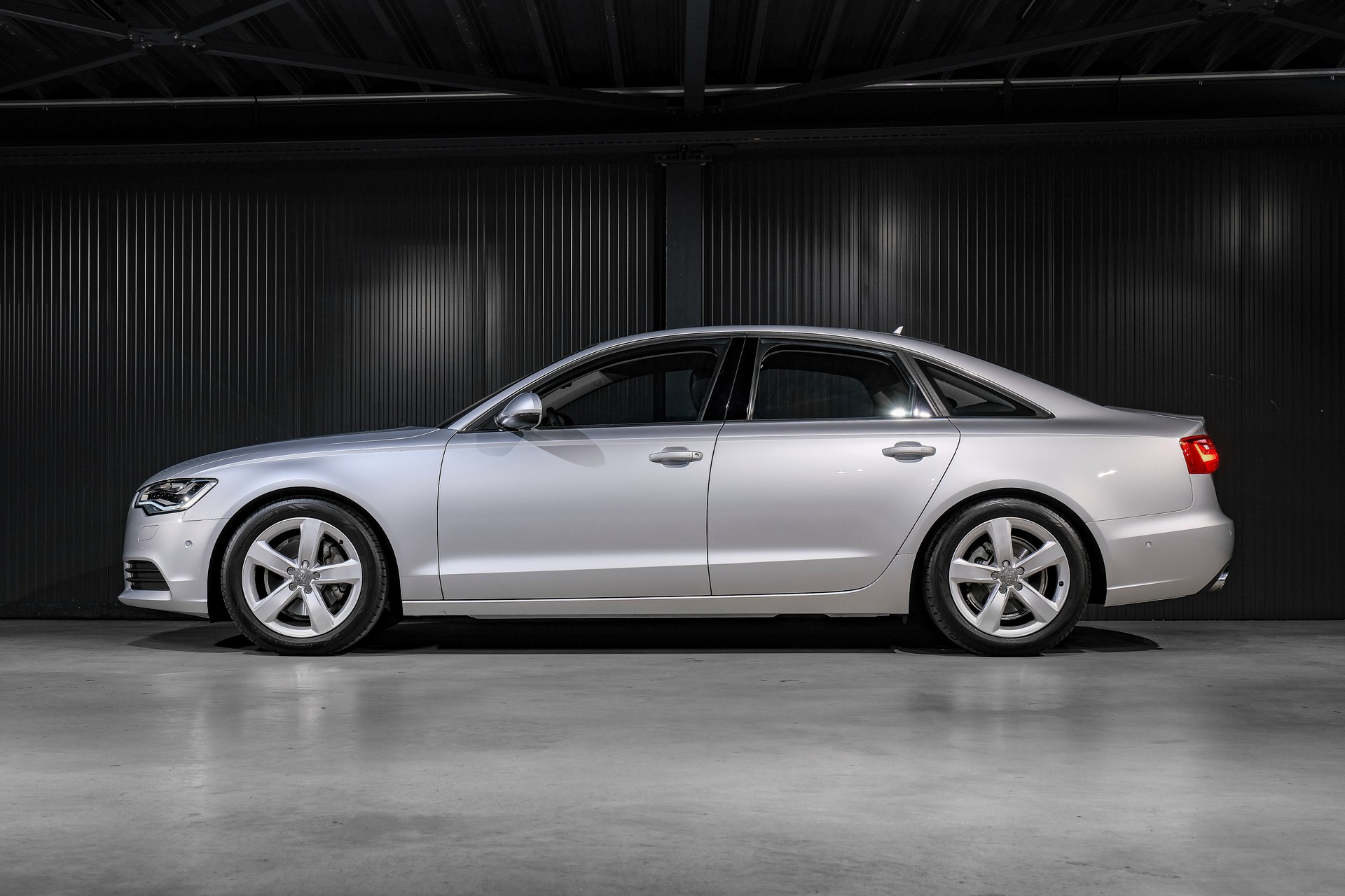 AUDI A6 Limousine 2.8 V6 FSI V6 multitronic-image-8