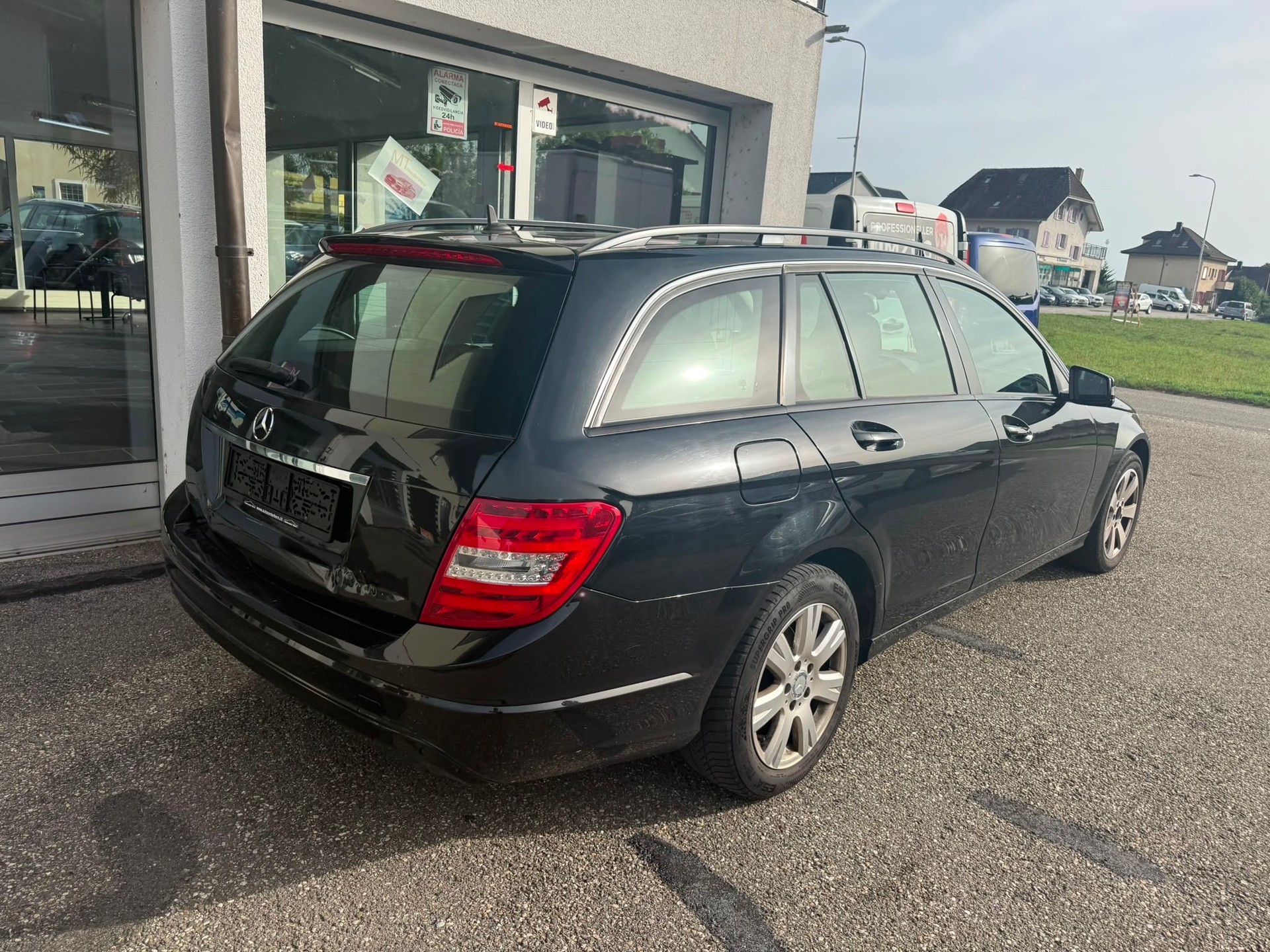 MERCEDES-BENZ C 200 CDI Elégance-showroom-element-2