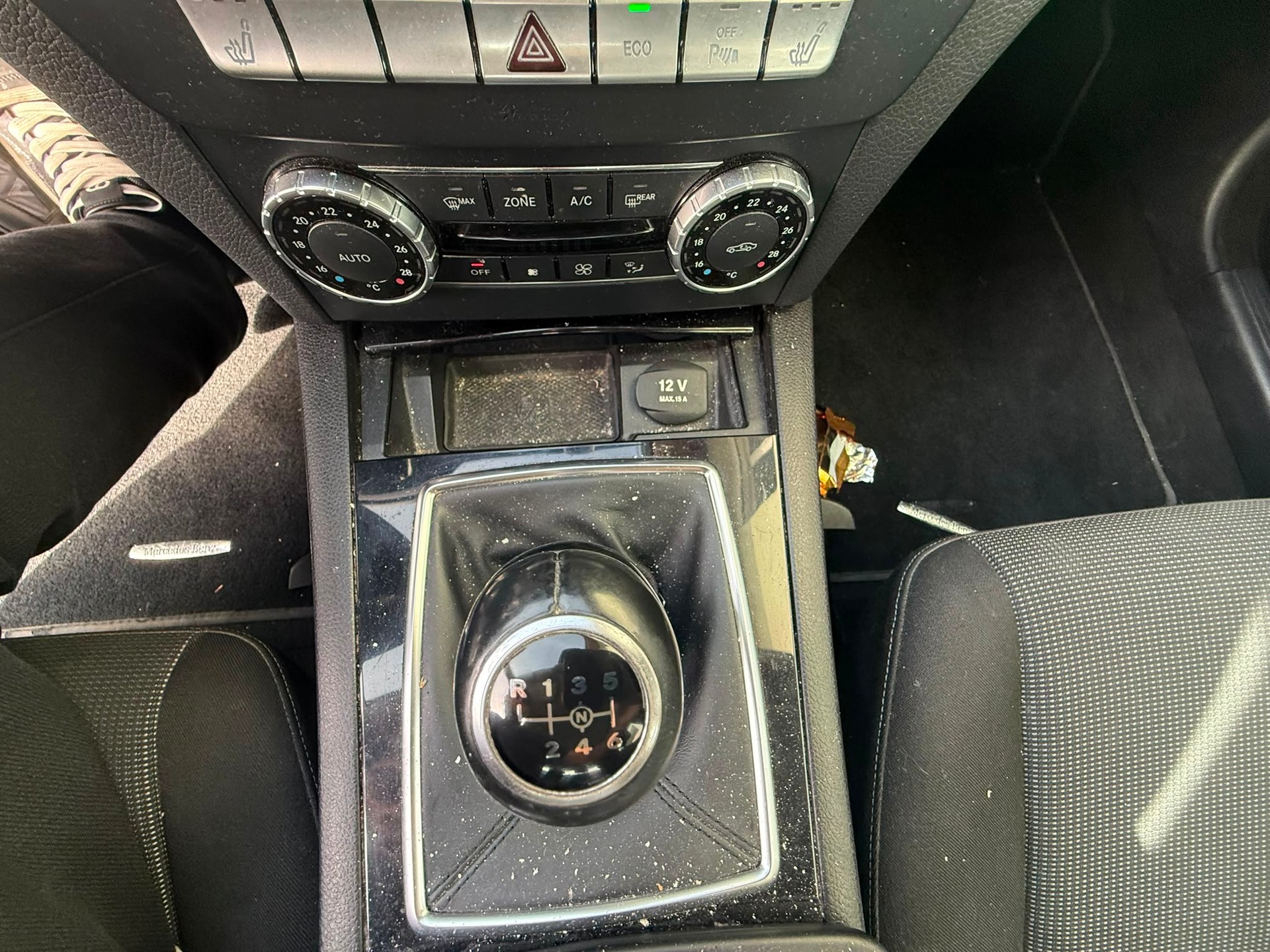 MERCEDES-BENZ C 200 CDI Elégance-image-8