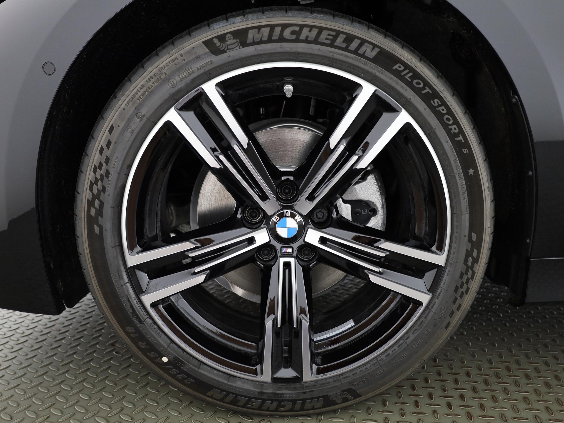 BMW 320d xDrive SAG Touring-image-3