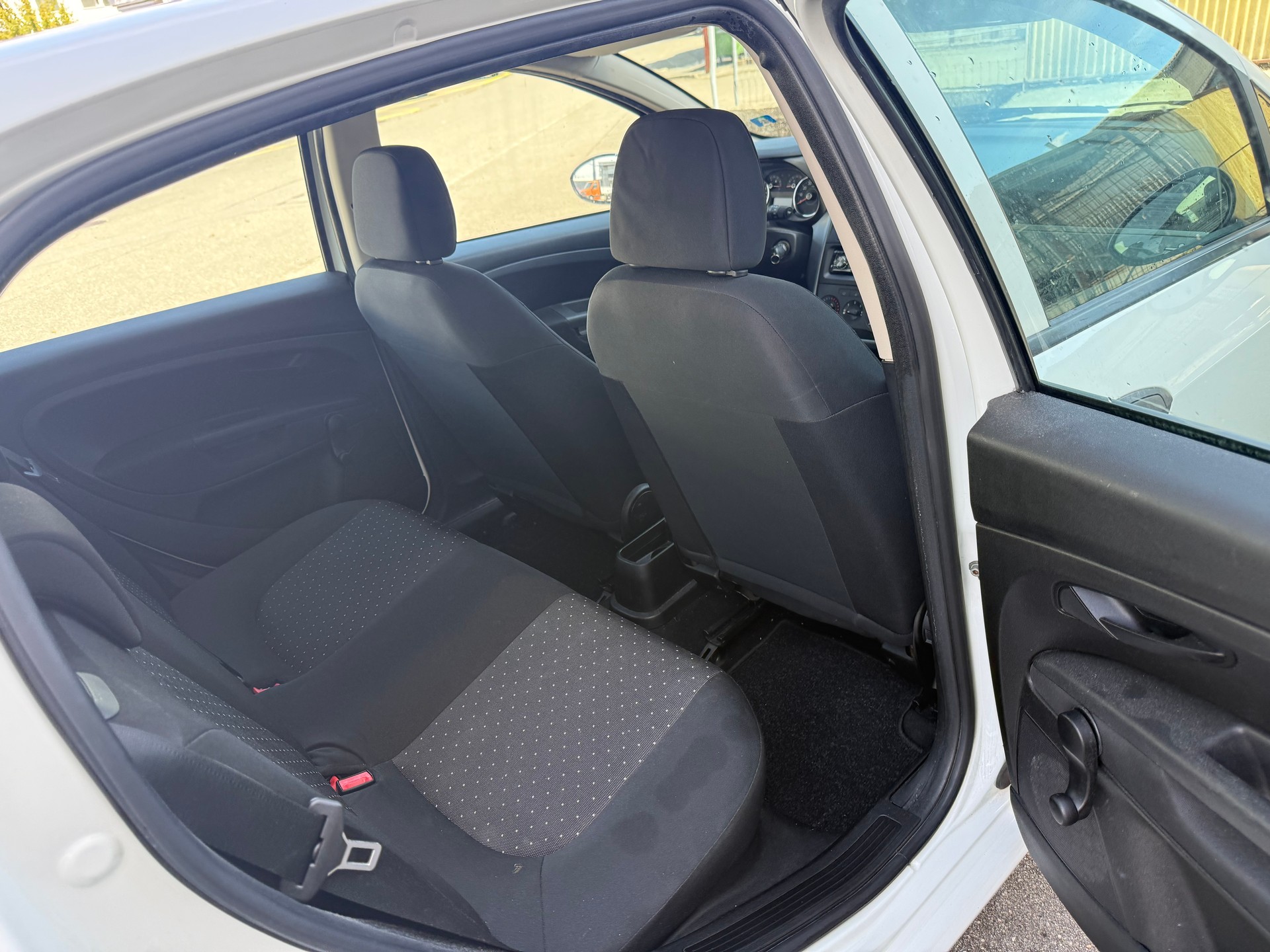 FIAT Punto 1.2 Active-image-9