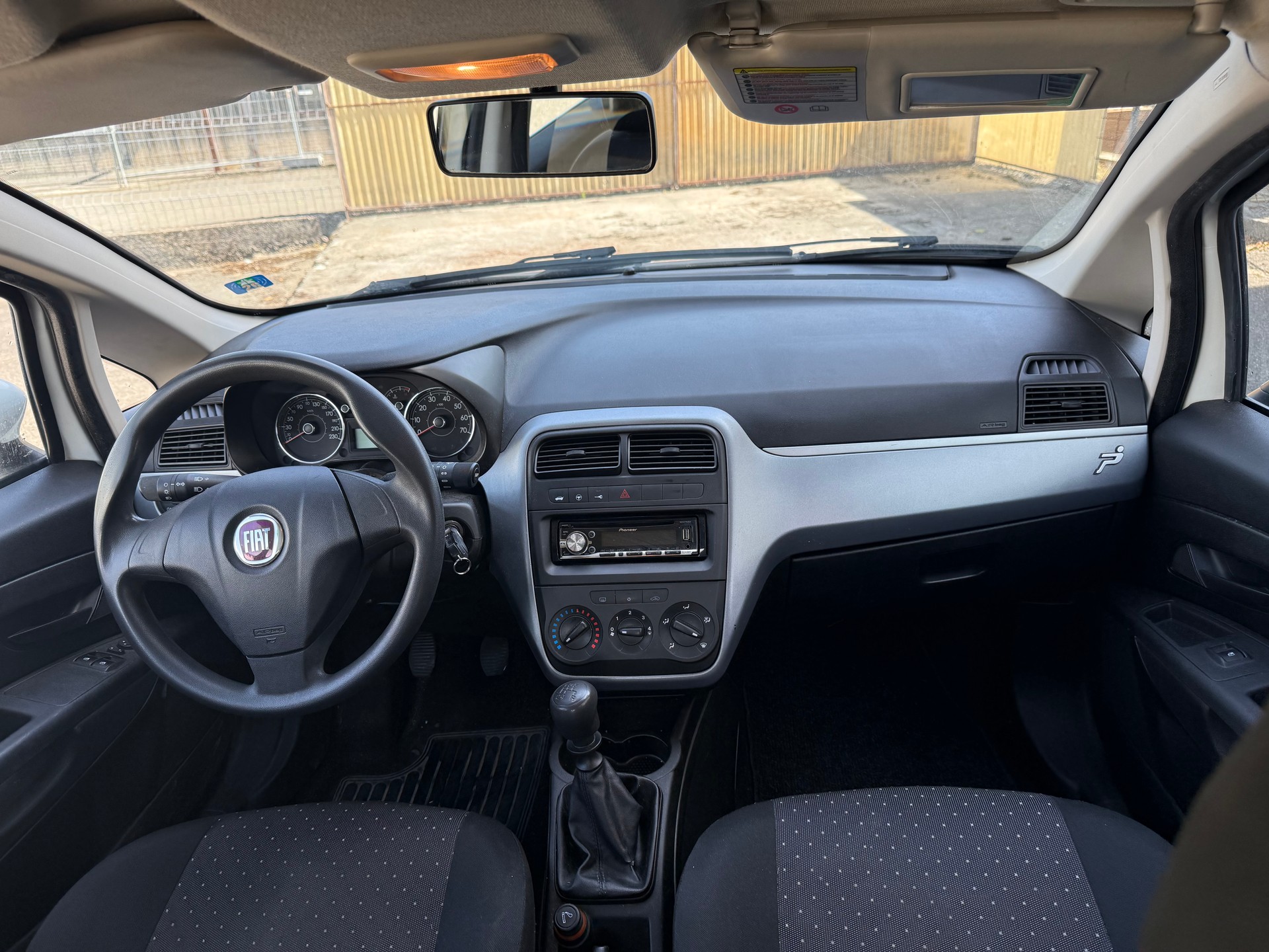 FIAT Punto 1.2 Active-image-8