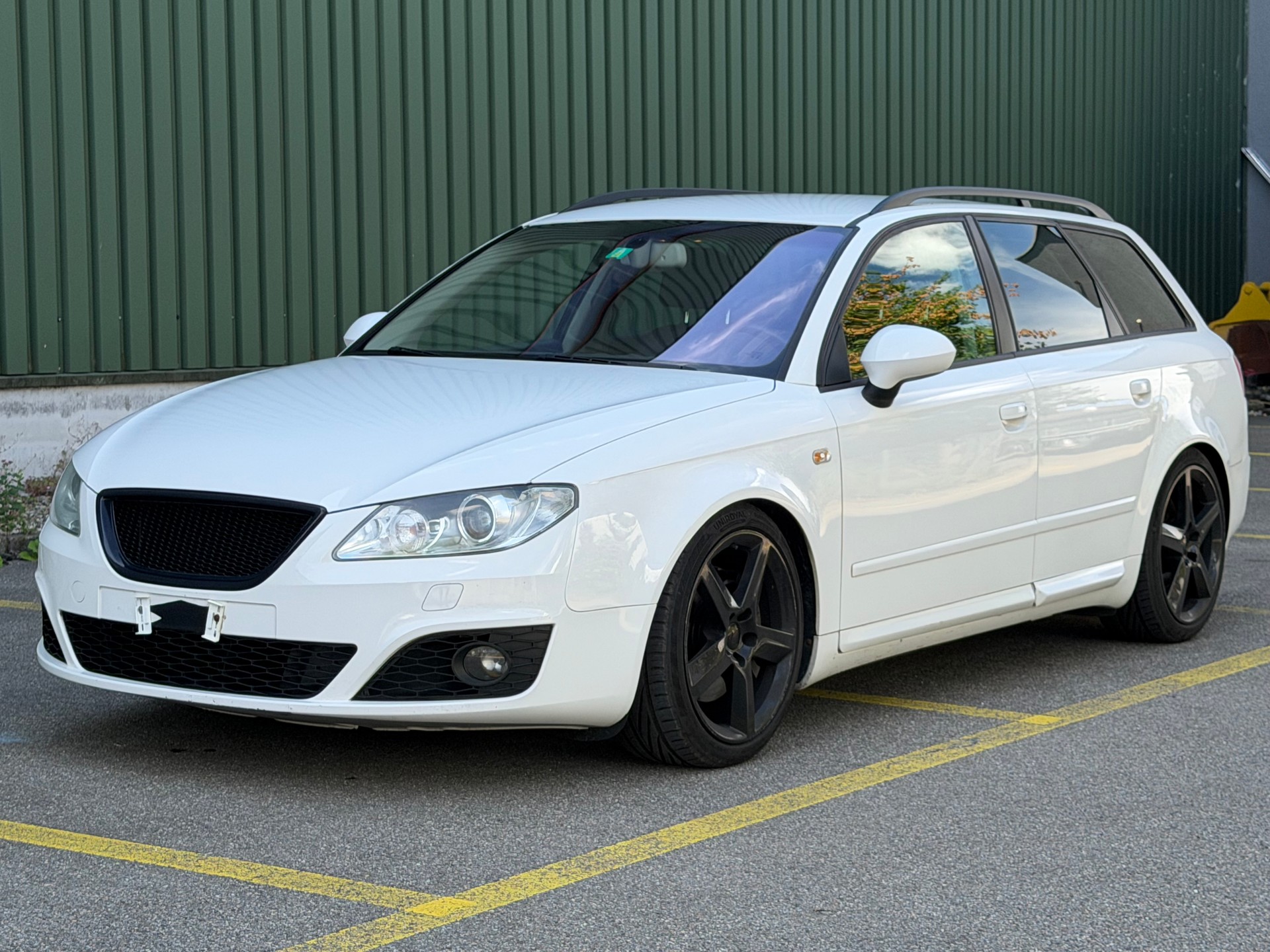SEAT Exeo ST 2.0 TSI Sport-image-0