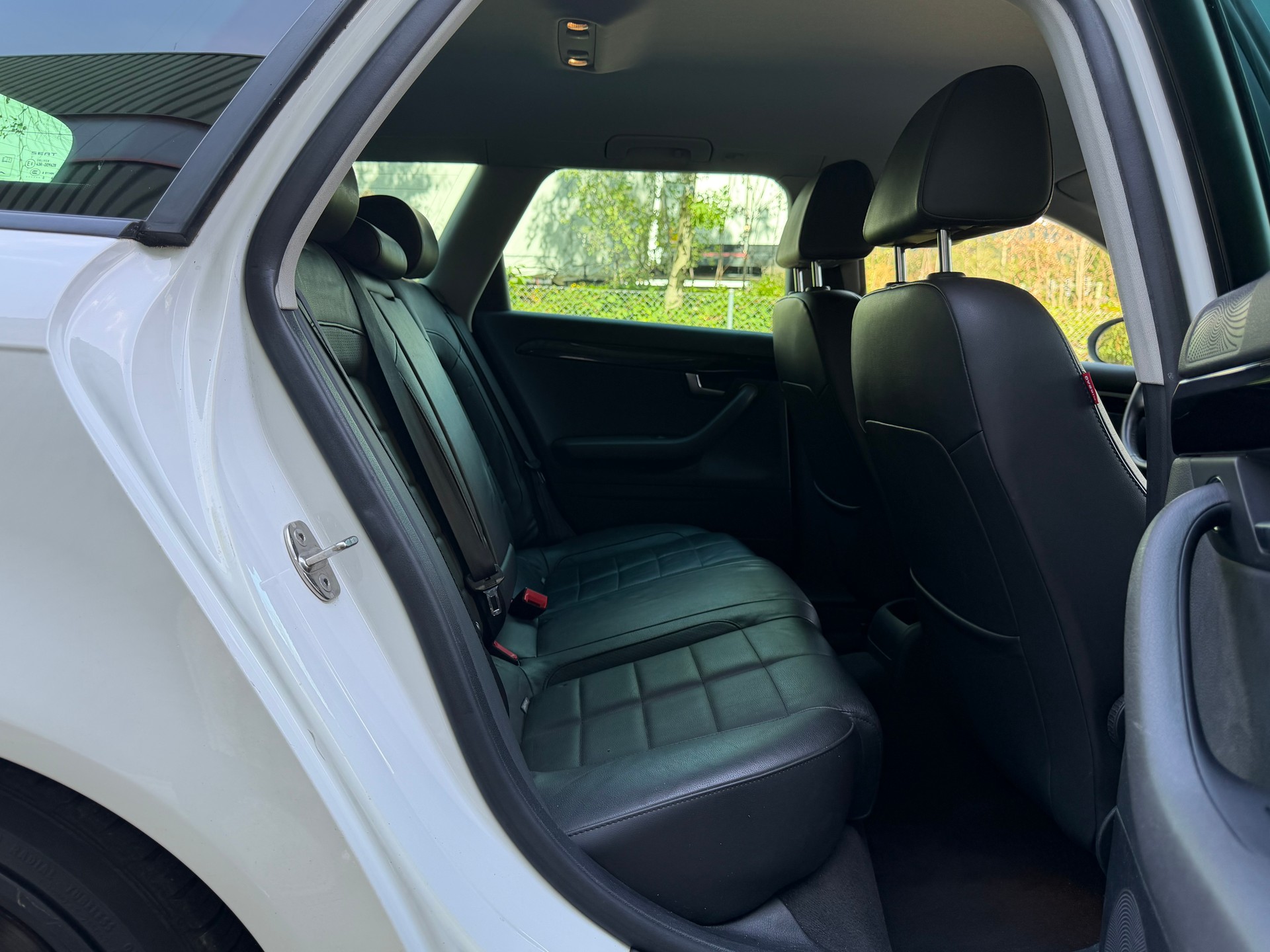 SEAT Exeo ST 2.0 TSI Sport-image-11