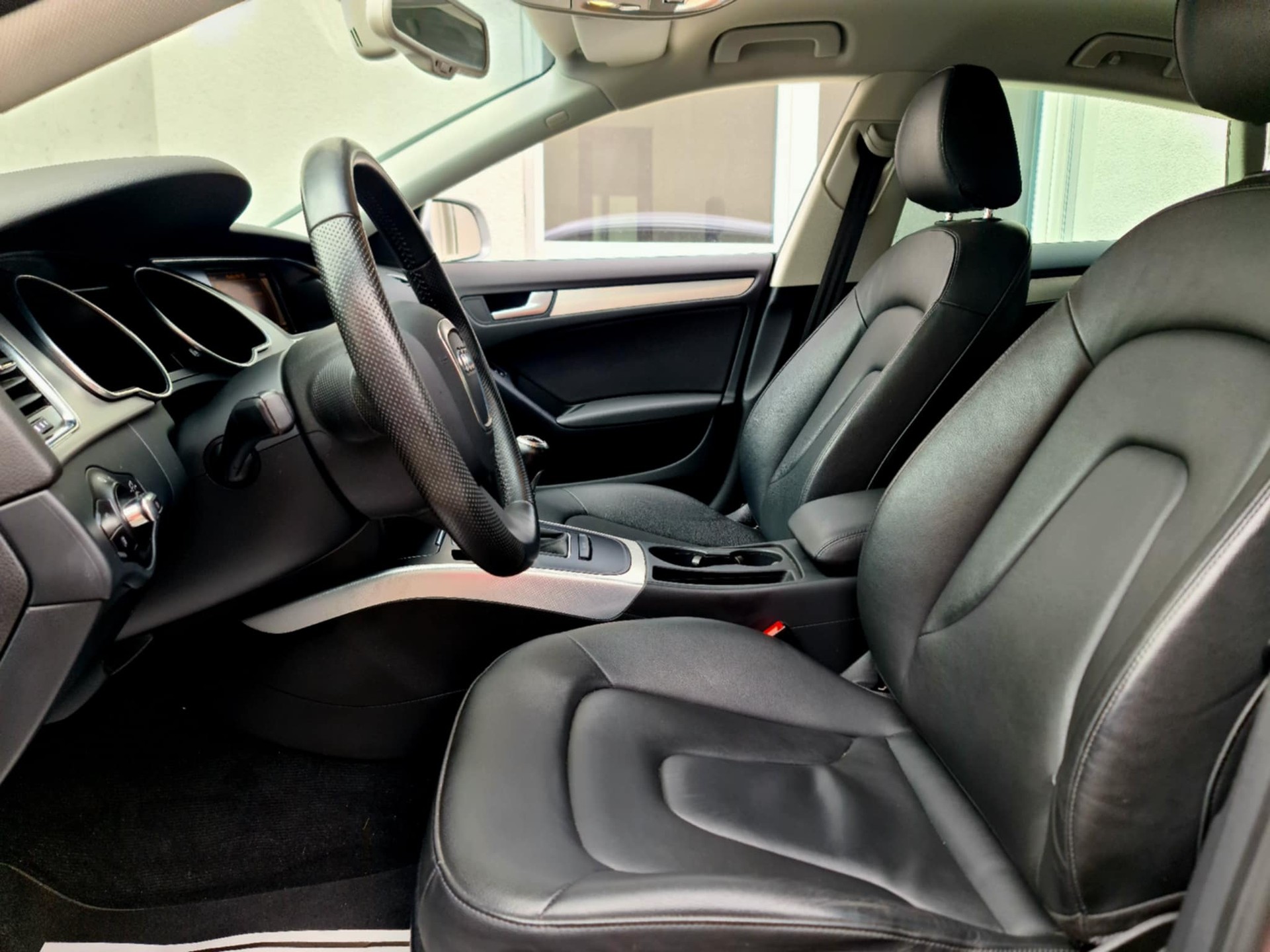 AUDI A5 Sportback 2.0 TFSI-image-12