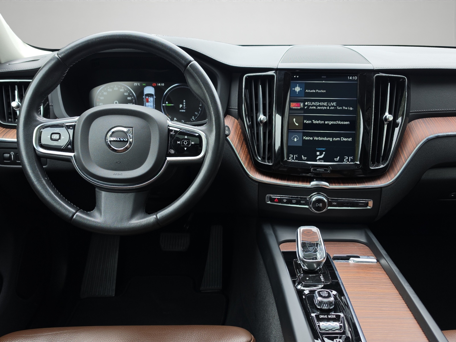 VOLVO XC60 2.0 T8 TE Inscription eAWD-image-11