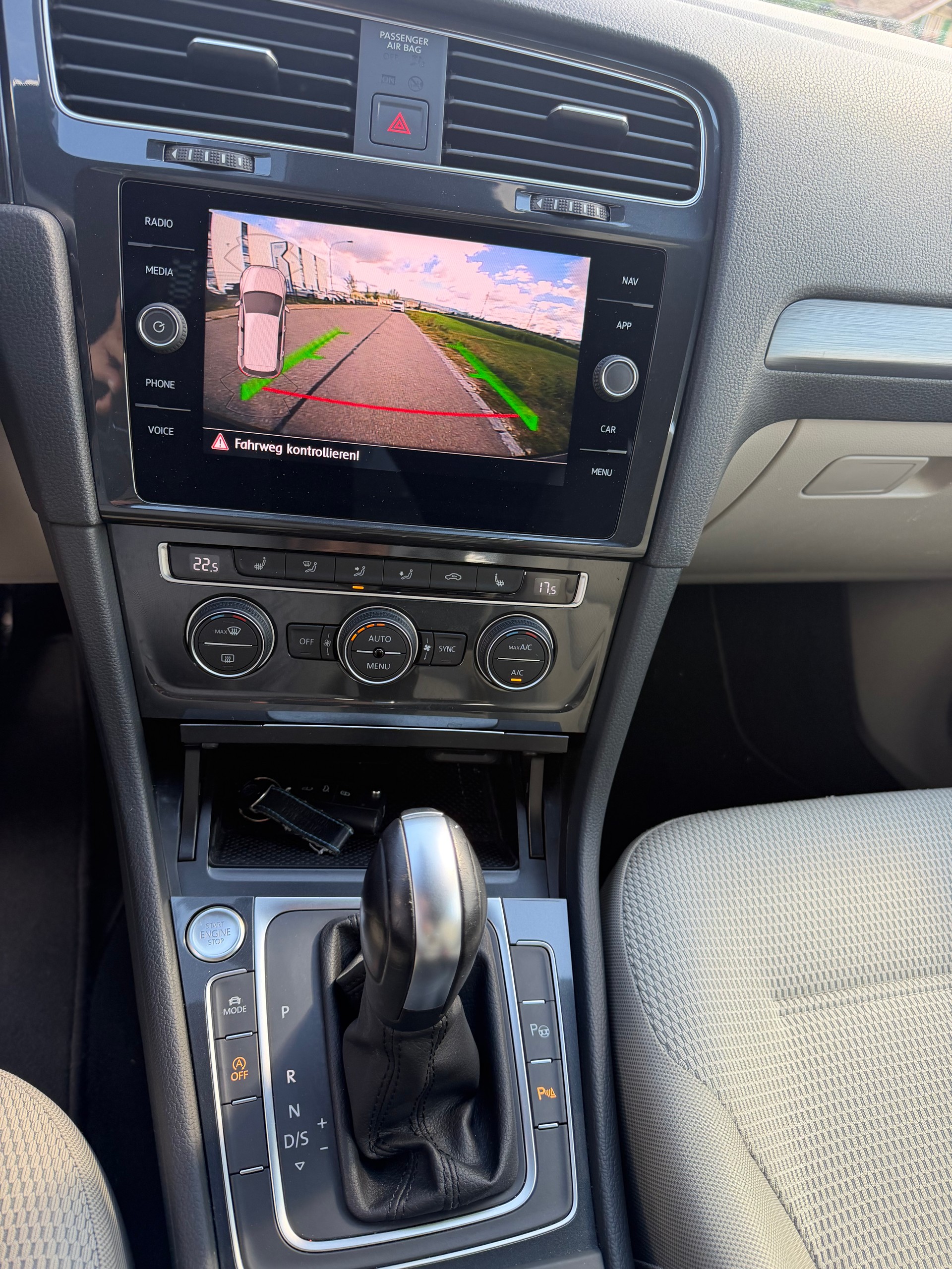 VW Golf 1.5 TSI EVO Comfortline DSG-image-21