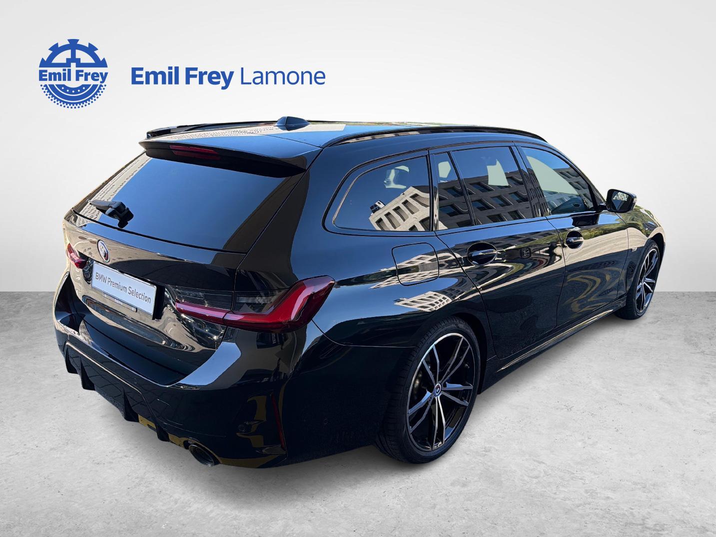 BMW 330e xDrive Touring-image-5