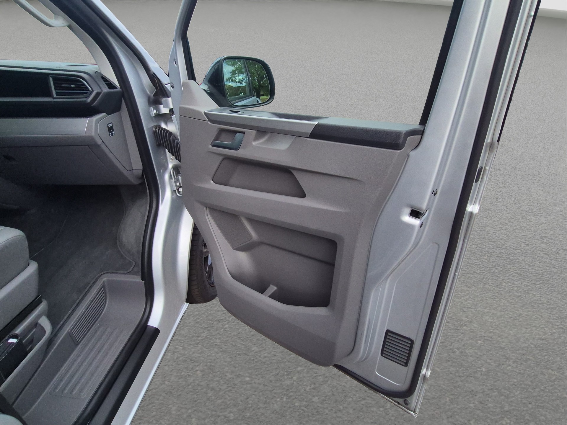 VW California 2.0 TDI Ocean-image-13