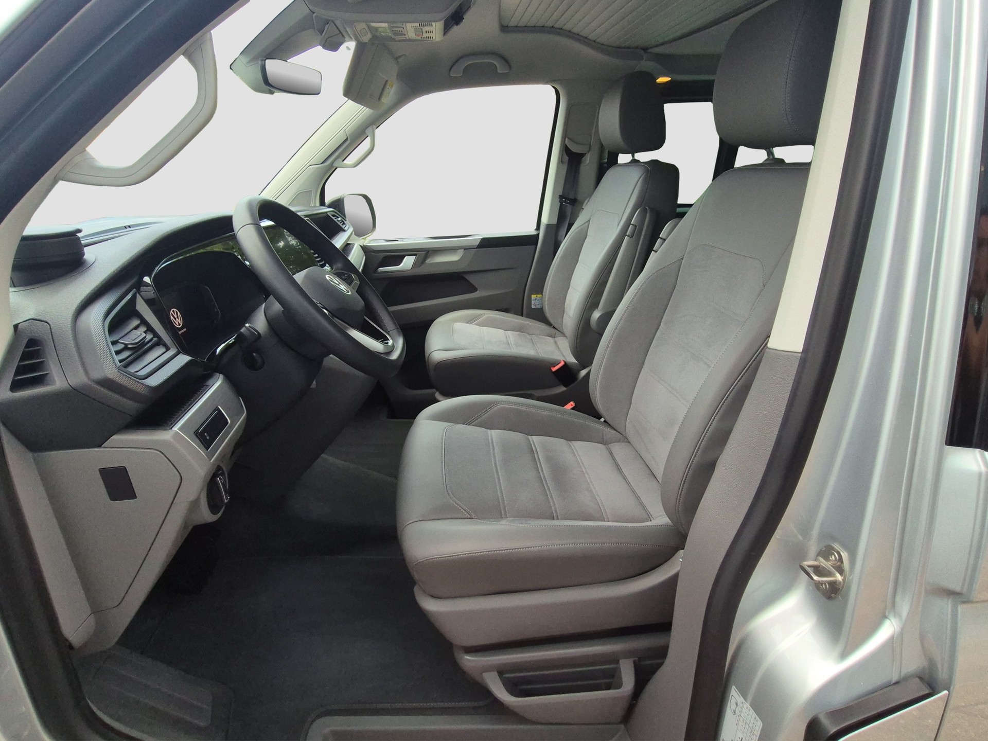 VW California 2.0 TDI Ocean-image-9
