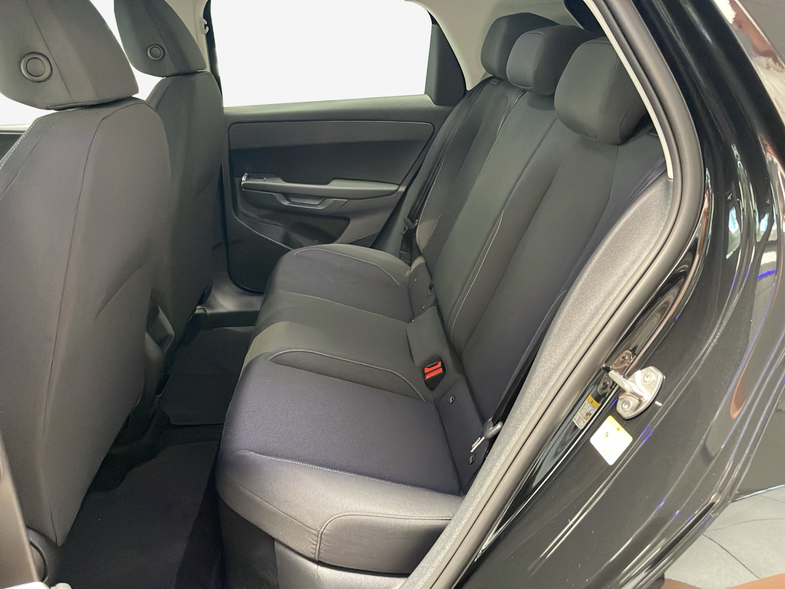 VW ID.Polo 52 kWh Life Edition One-image-11