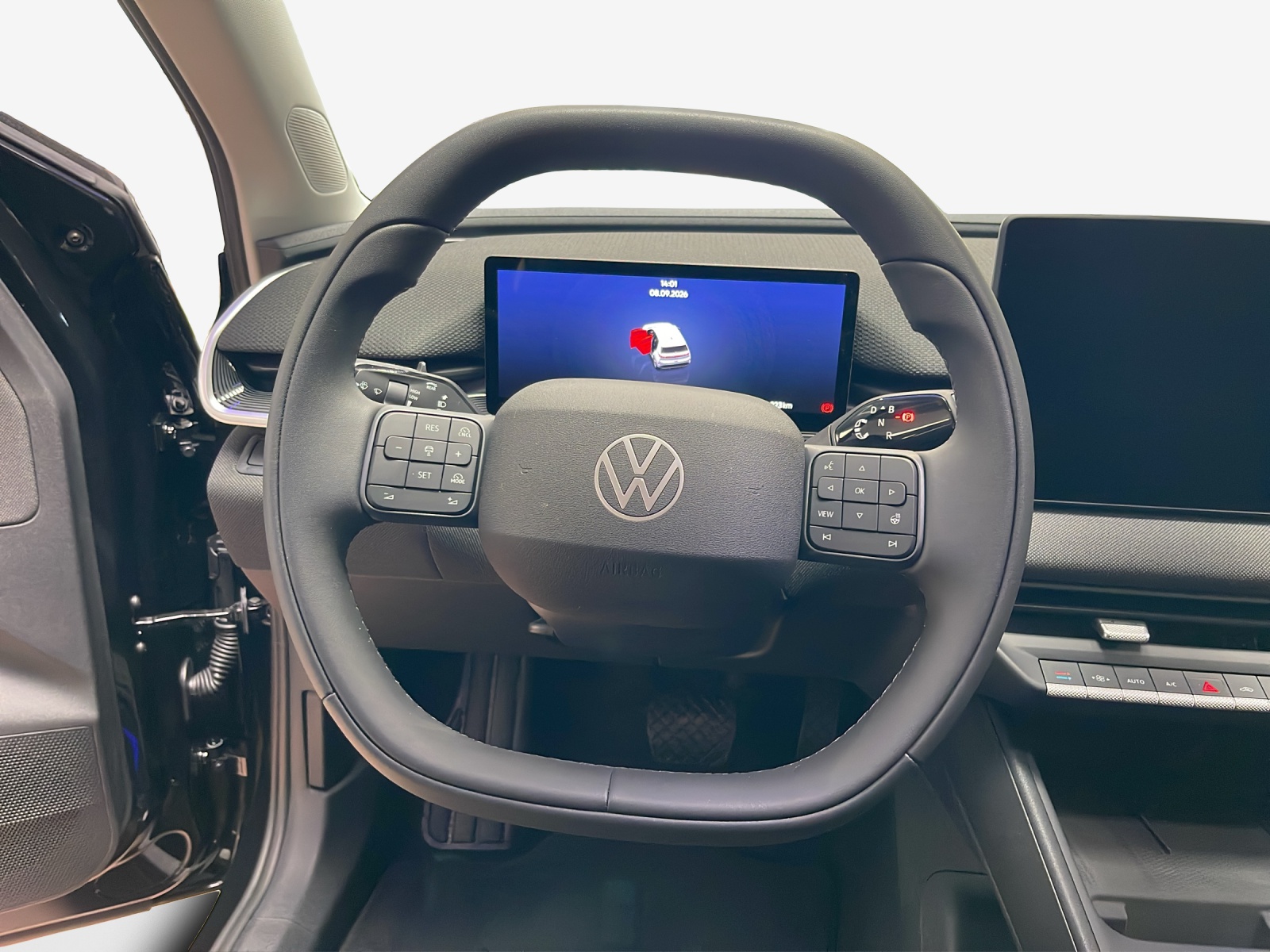 VW ID.Polo 52 kWh Life Edition One-image-9