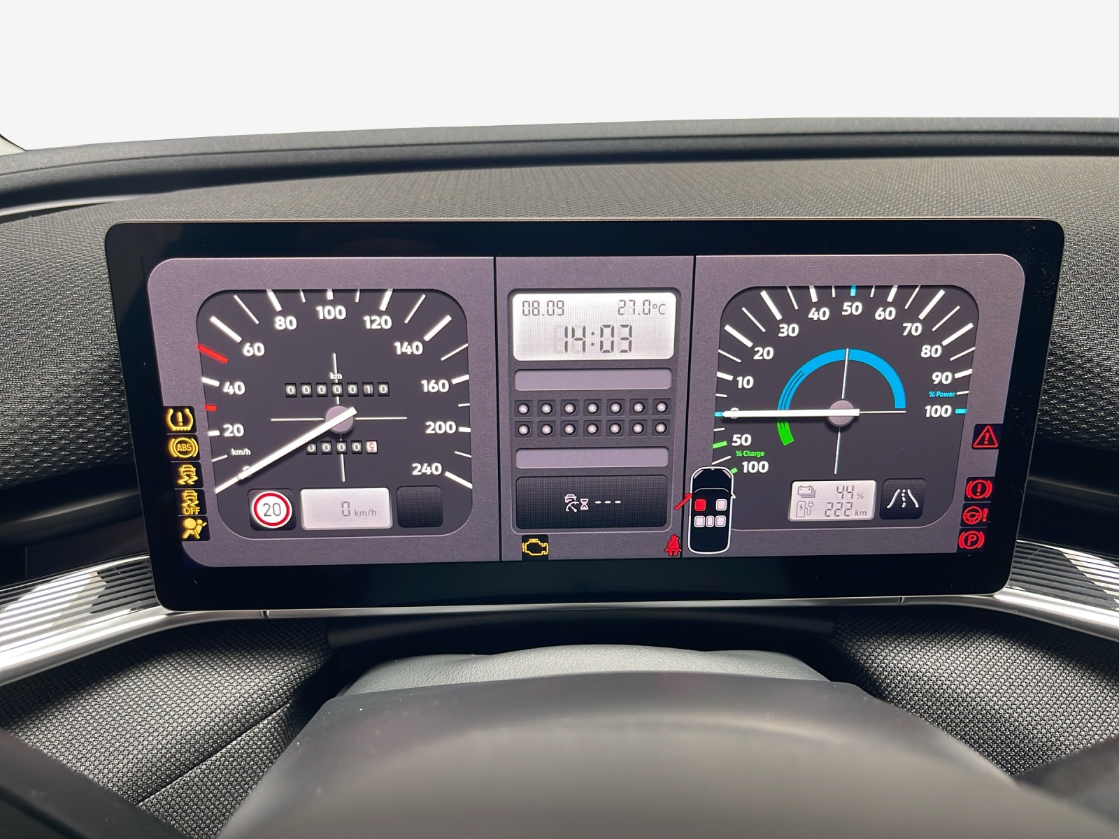 VW ID.Polo 52 kWh Life Edition One-image-15
