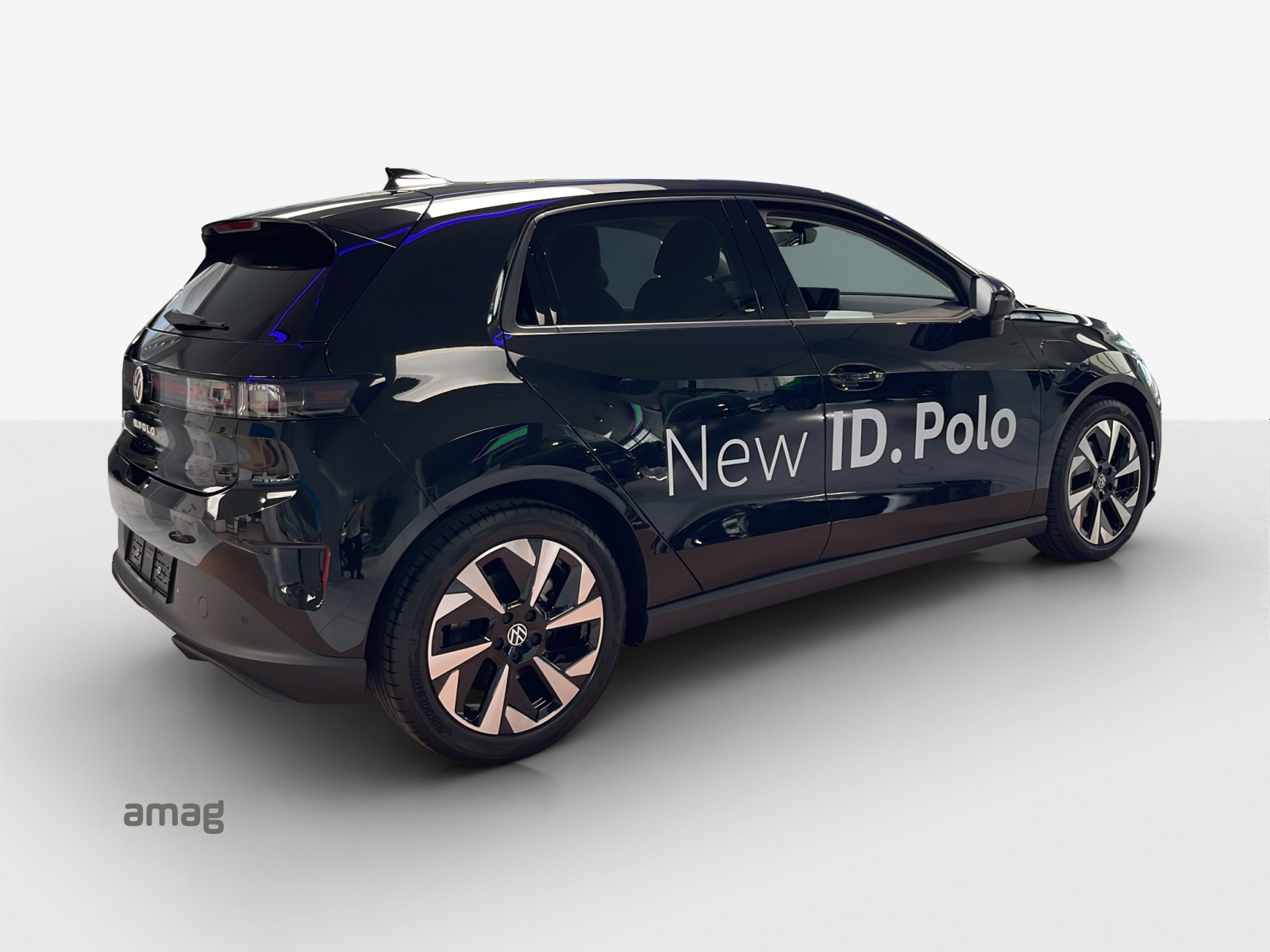 VW ID.Polo 52 kWh Life Edition One-image-4