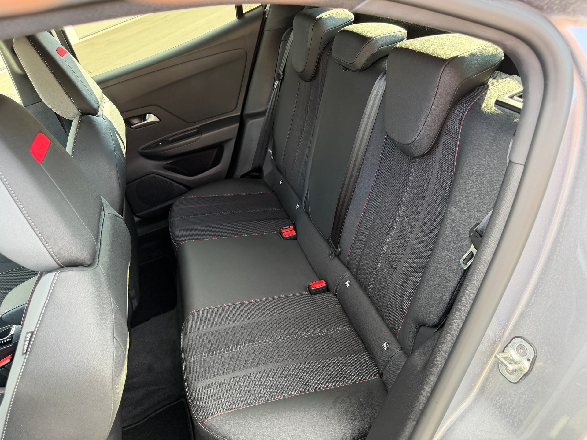 OPEL Mokka e GS Line-image-9