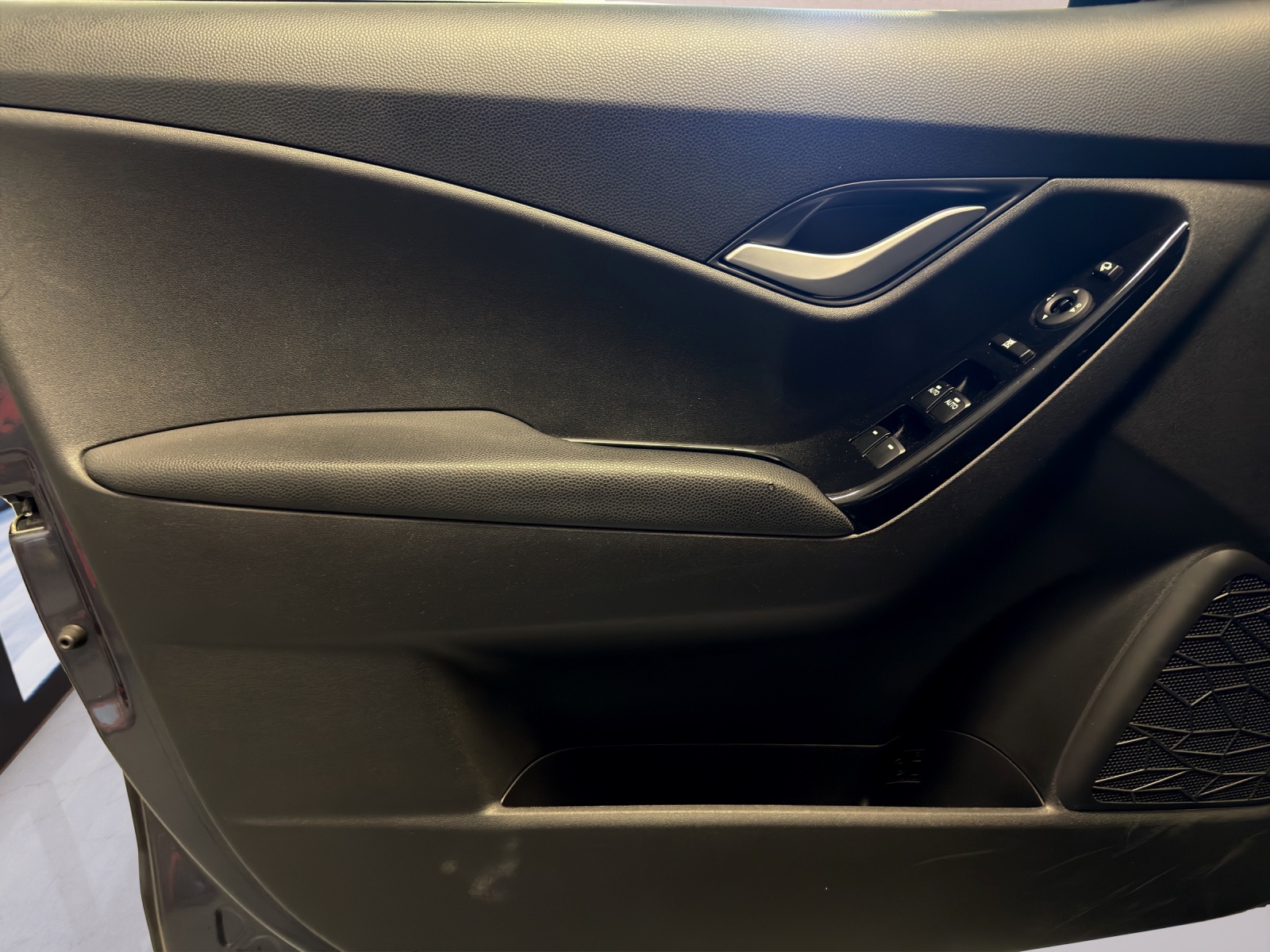 HYUNDAI iX20 1.6 Vertex Automatic-image-13