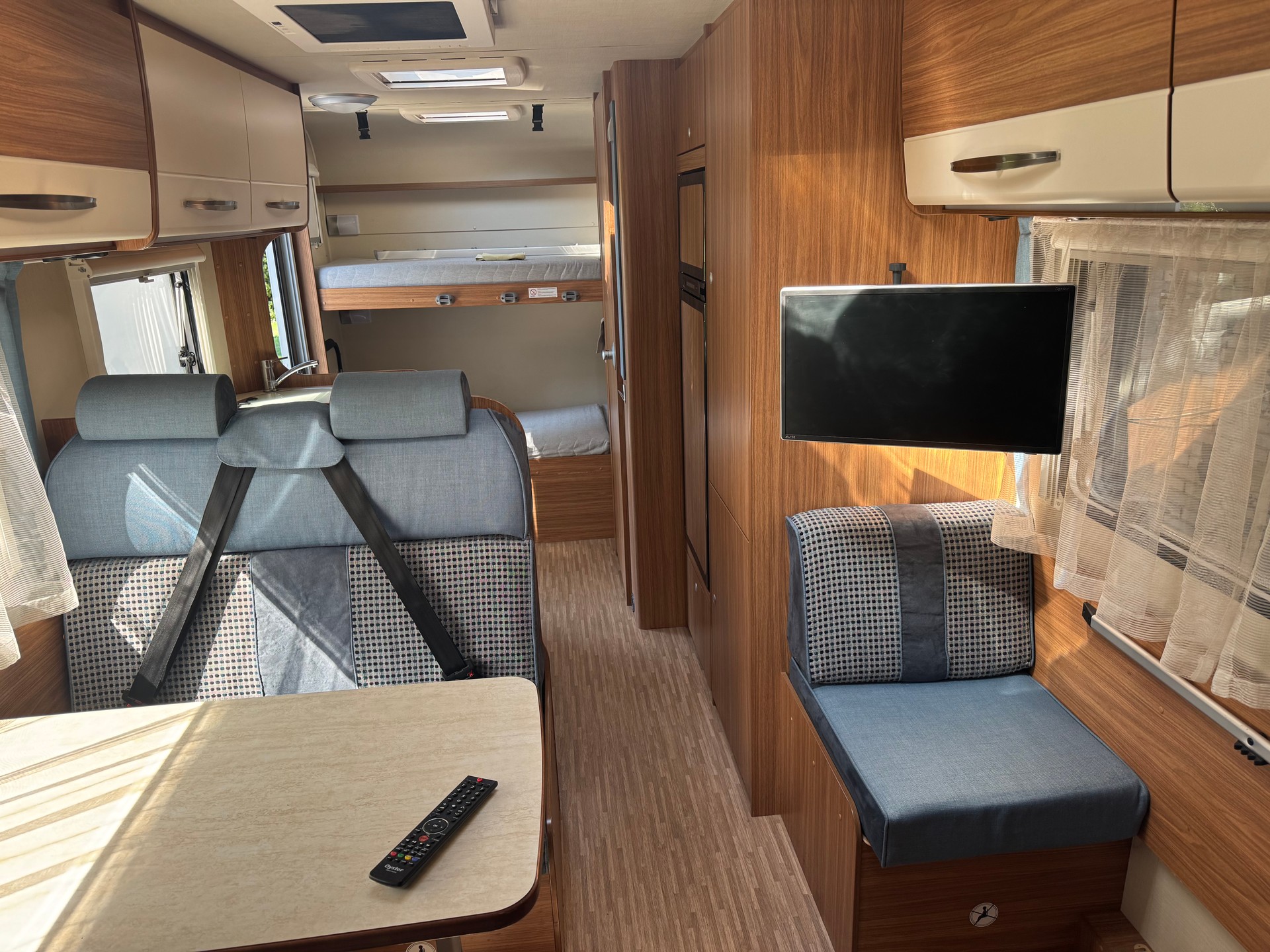 CARADO Fiat Ducato Capron A 461 6 plätzer-image-5